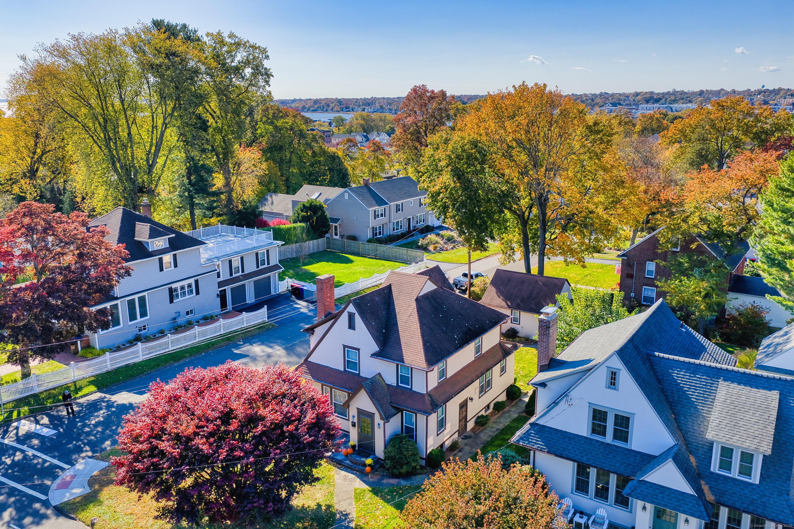 12 Pine Hill Avenue