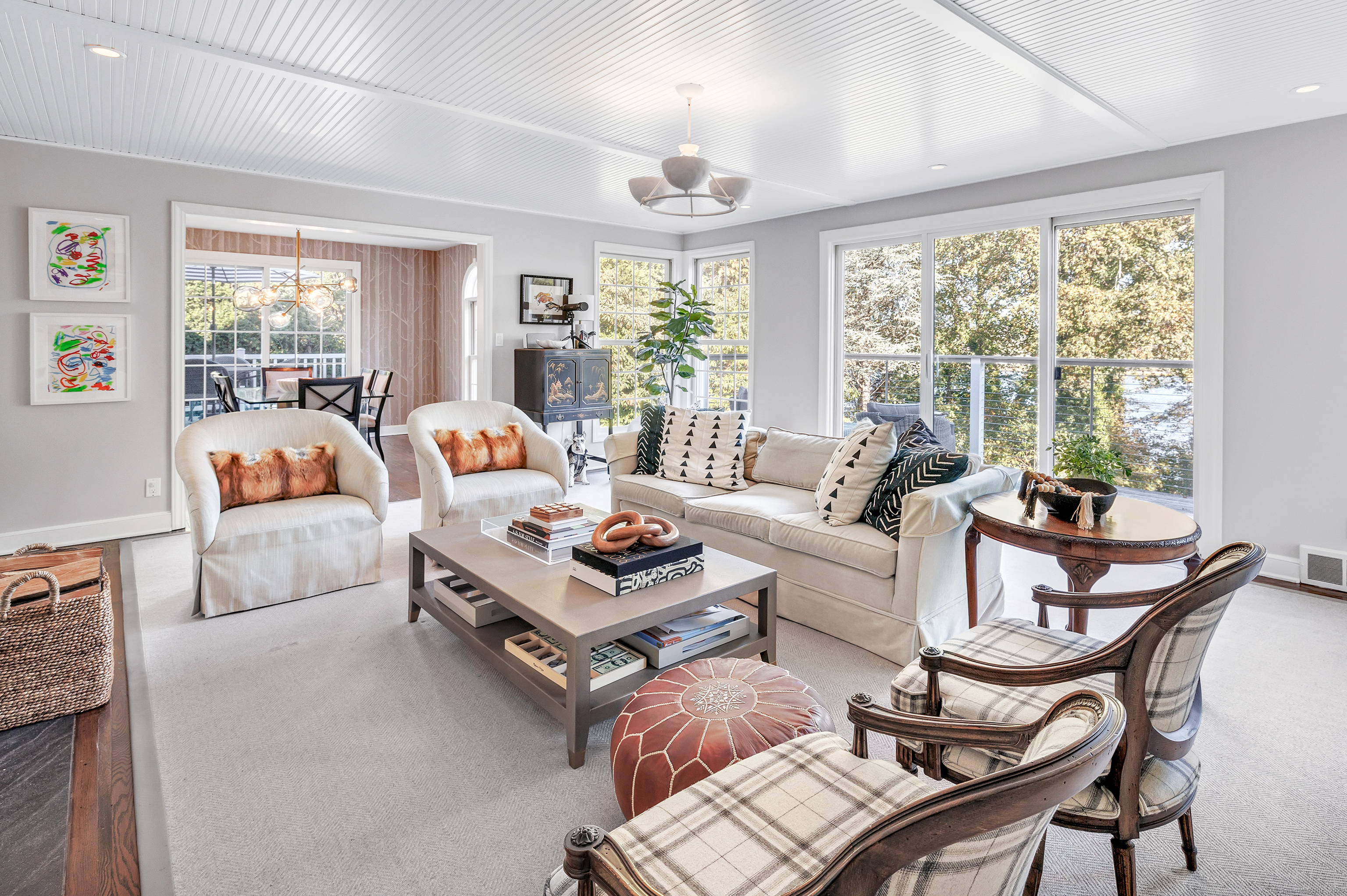 576 Bridgeview Place
