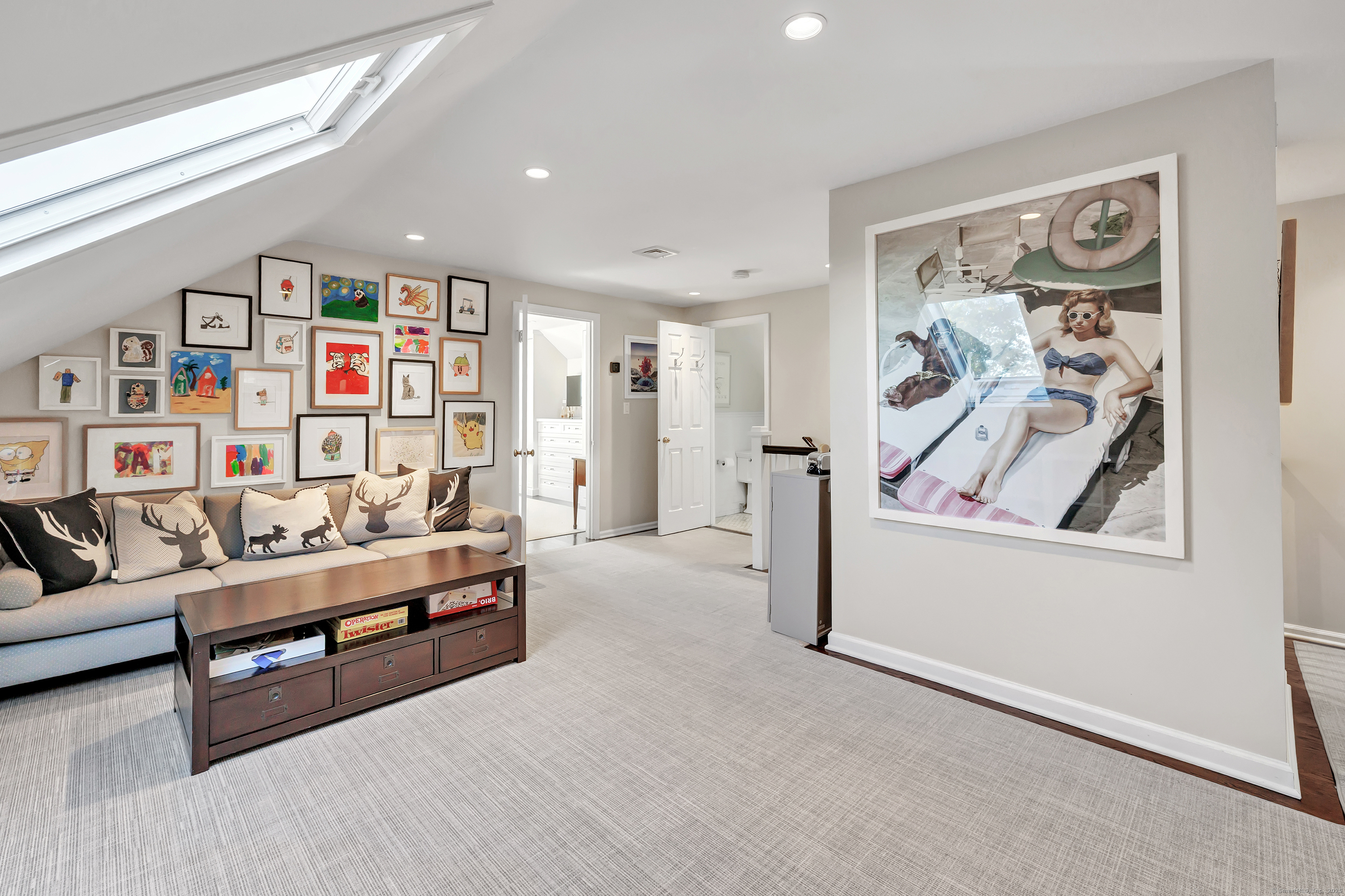 576 Bridgeview Place