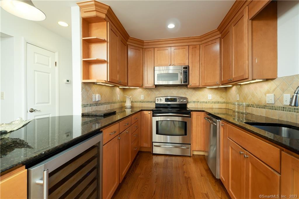 2289 Bedford Street G7