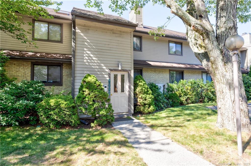 2289 Bedford Street G7