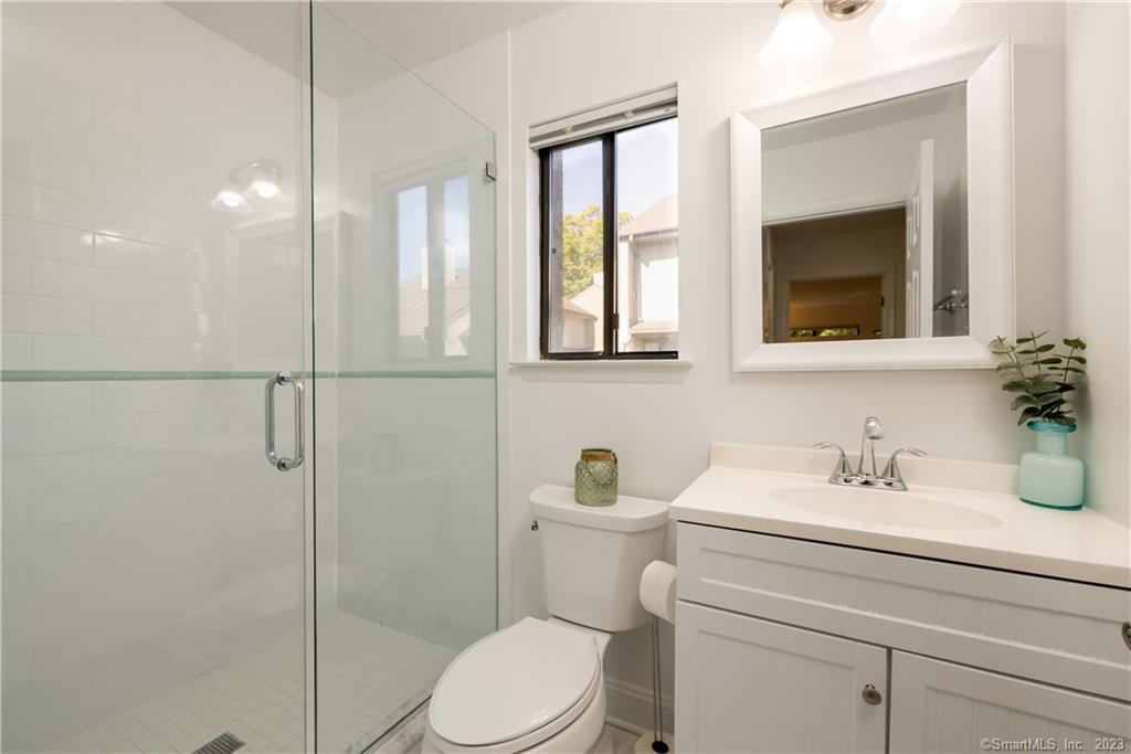 2289 Bedford Street G7