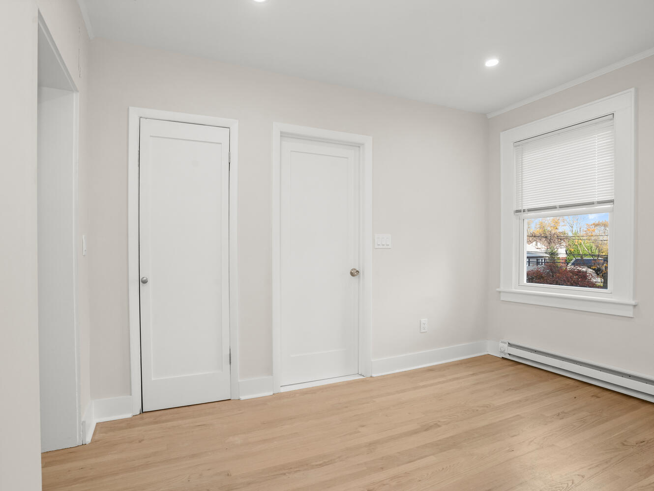 21 Holcomb Avenue APT 2R