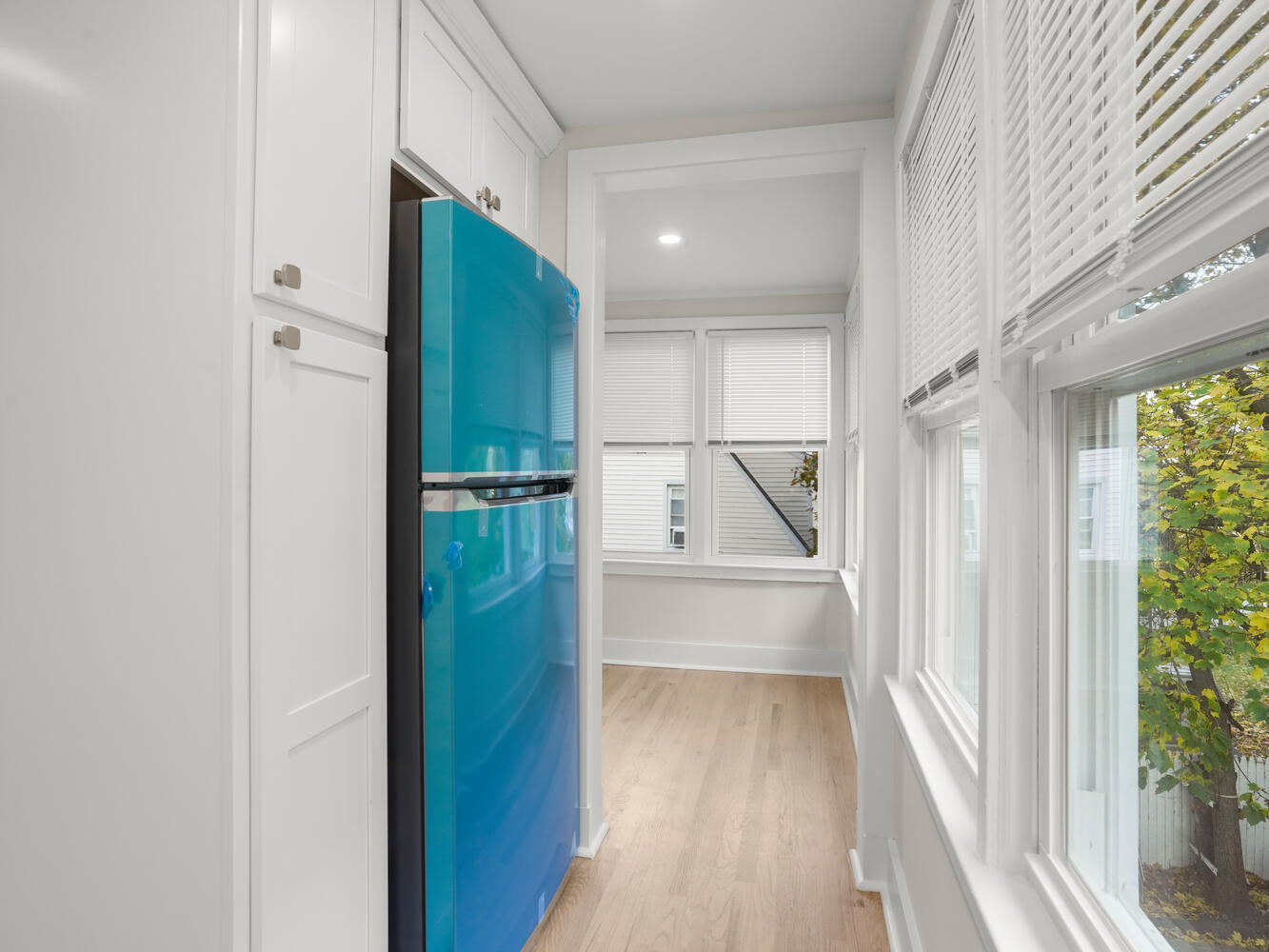 21 Holcomb Avenue APT 2R