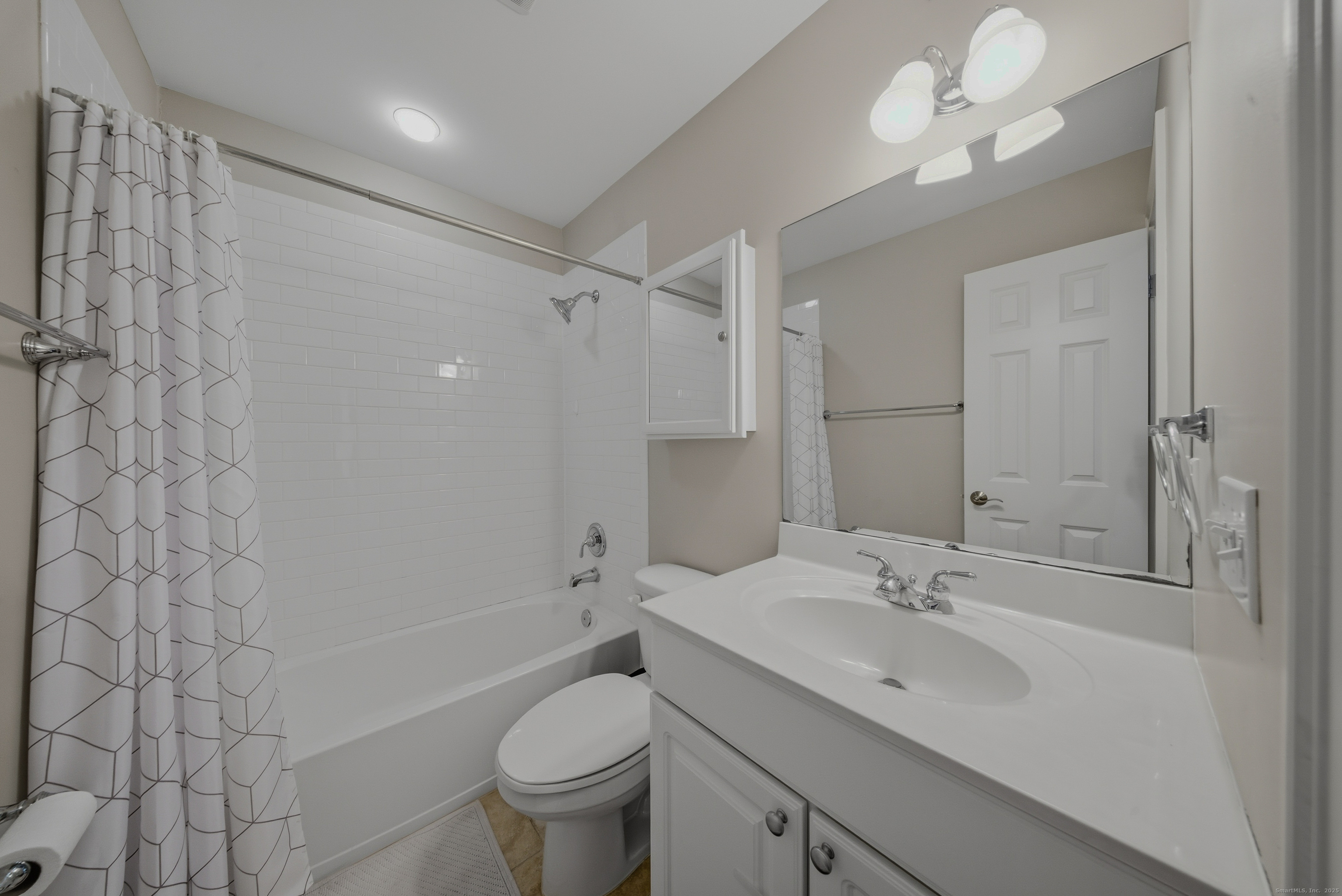 1707 Summer Street APT 3