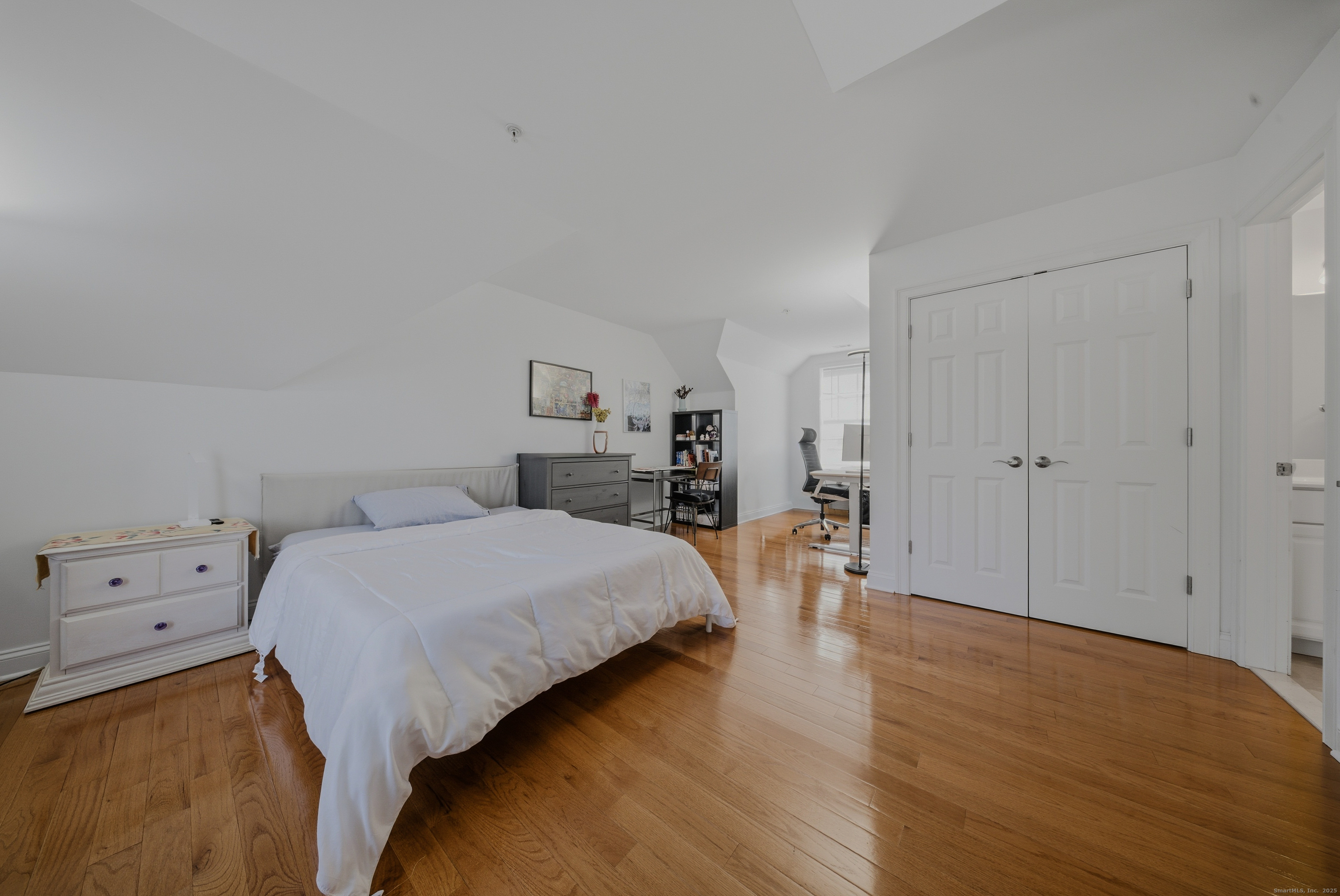 1707 Summer Street APT 3