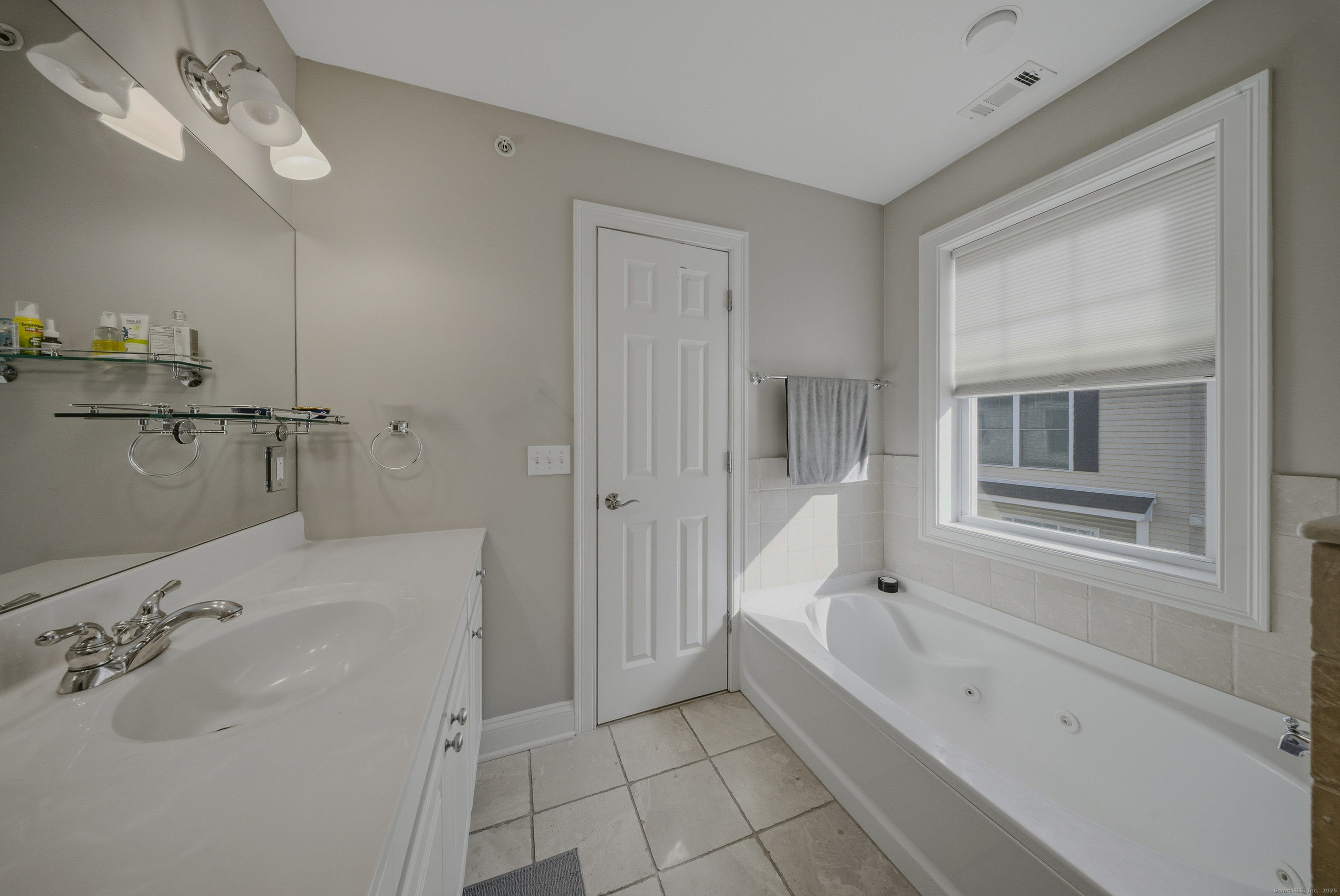 1707 Summer Street APT 3