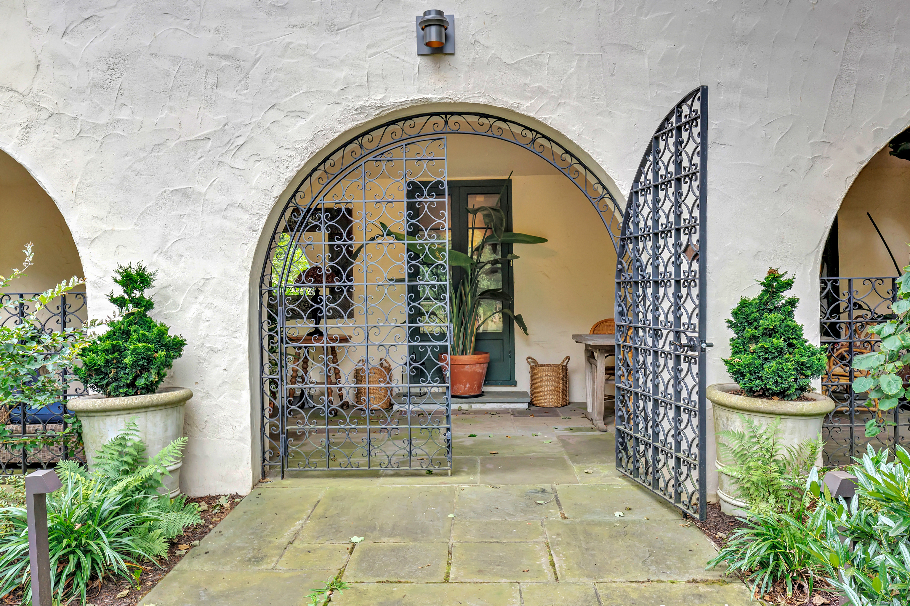 61 Clapboard Hill Road