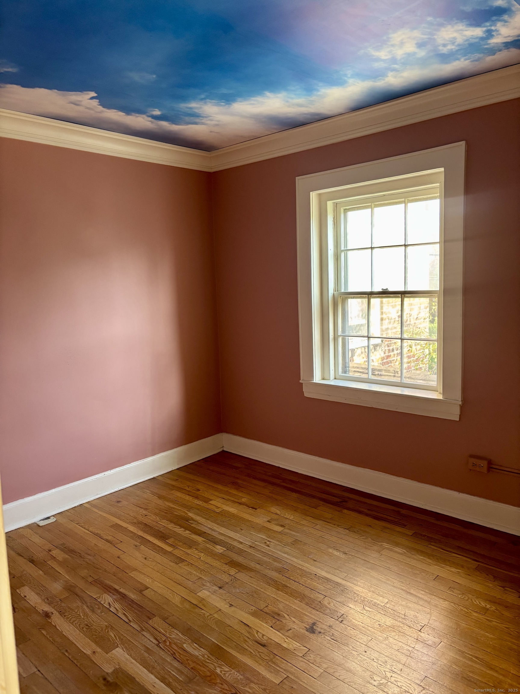 554 Brewster Street 4