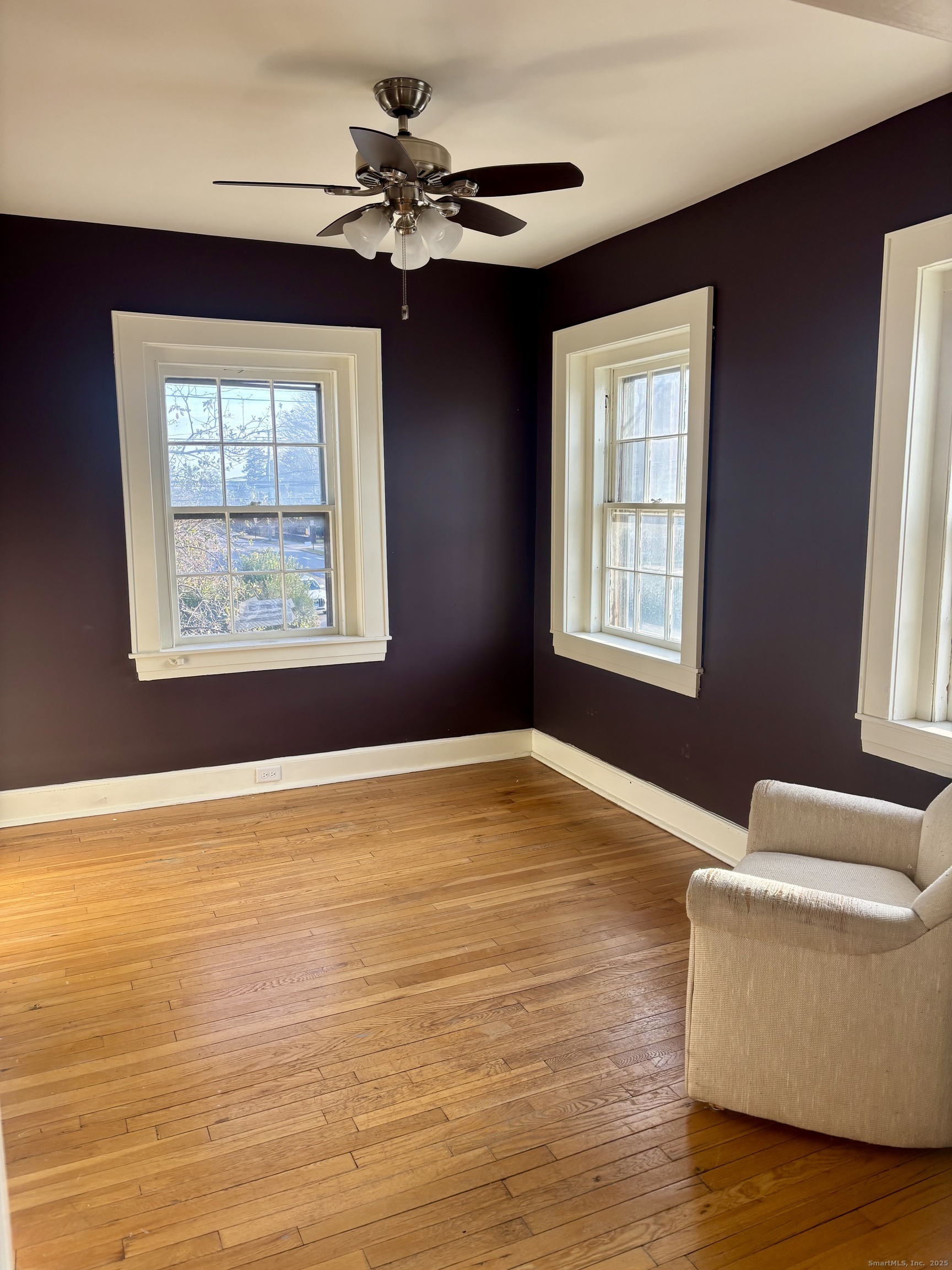 554 Brewster Street 4