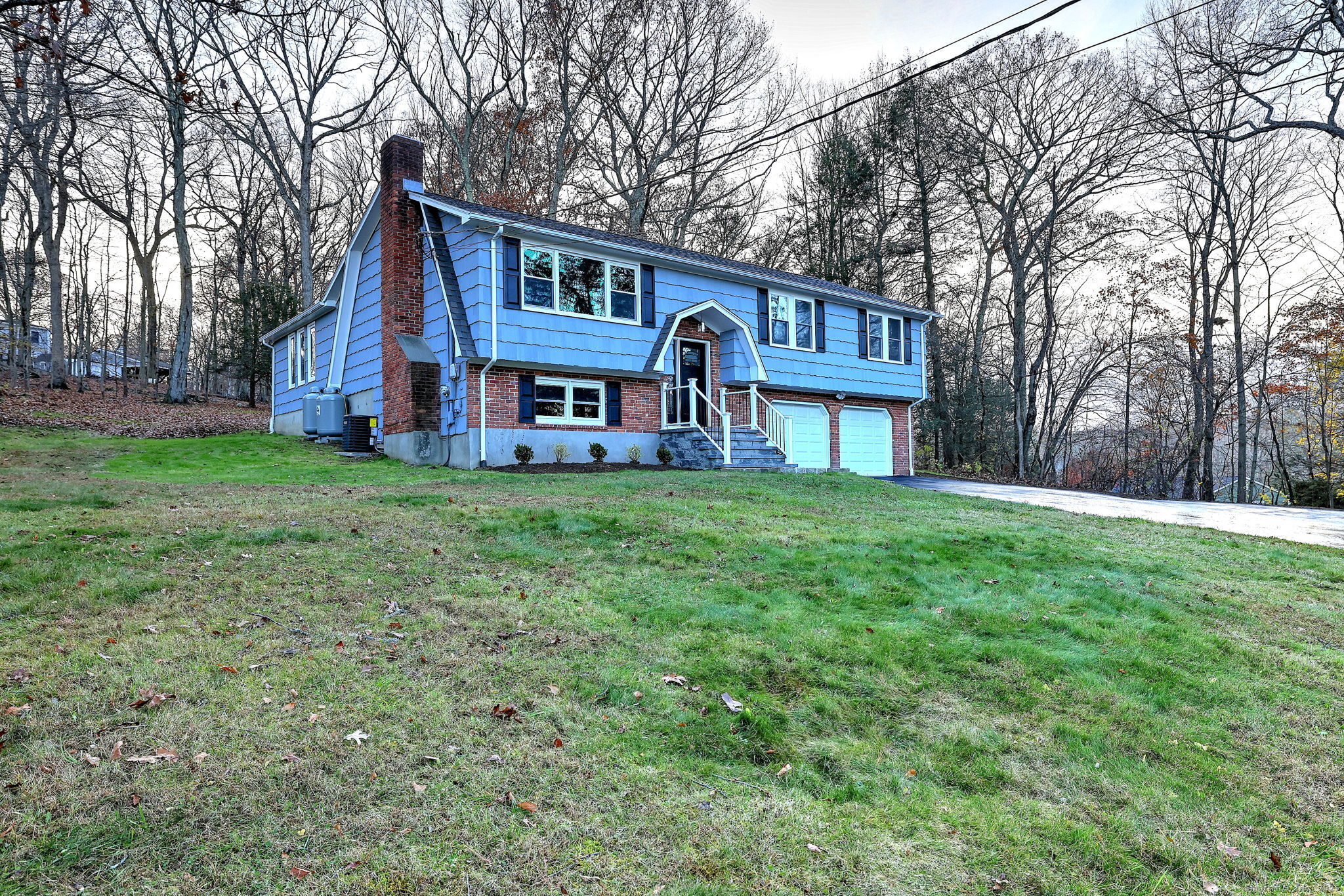5 Robert Frost Drive