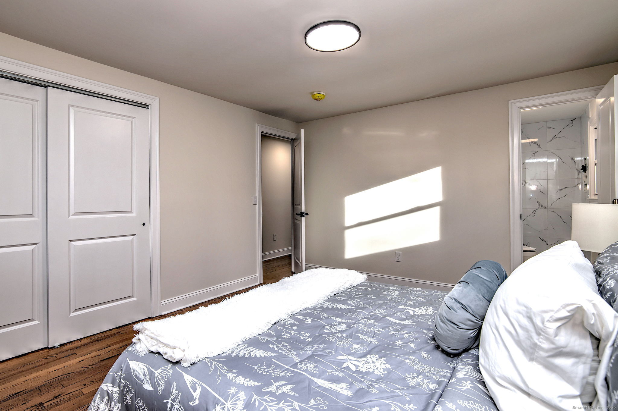5 Robert Frost Drive