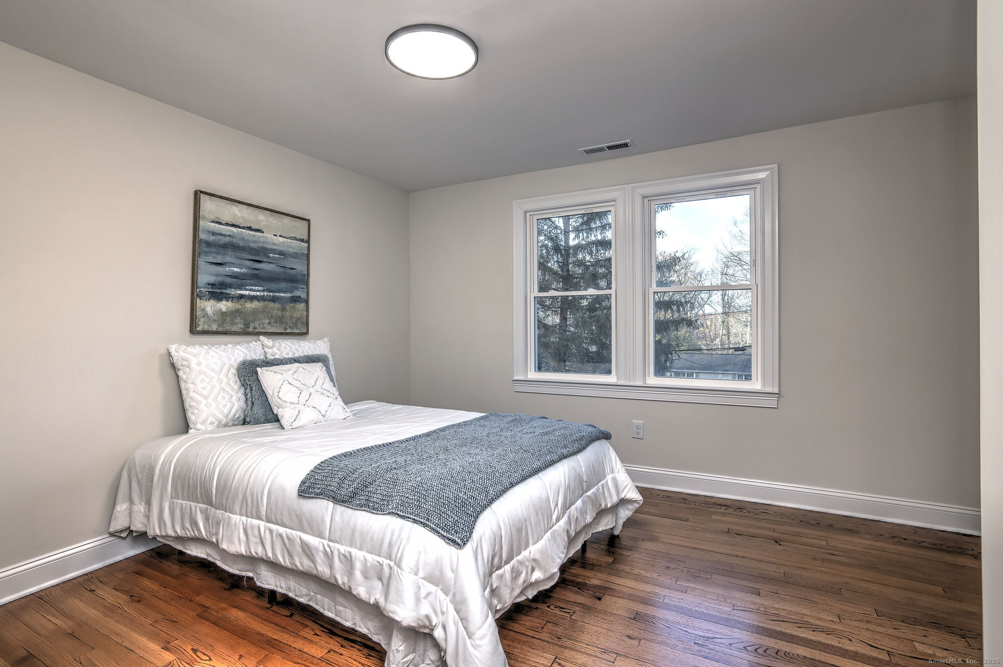 5 Robert Frost Drive