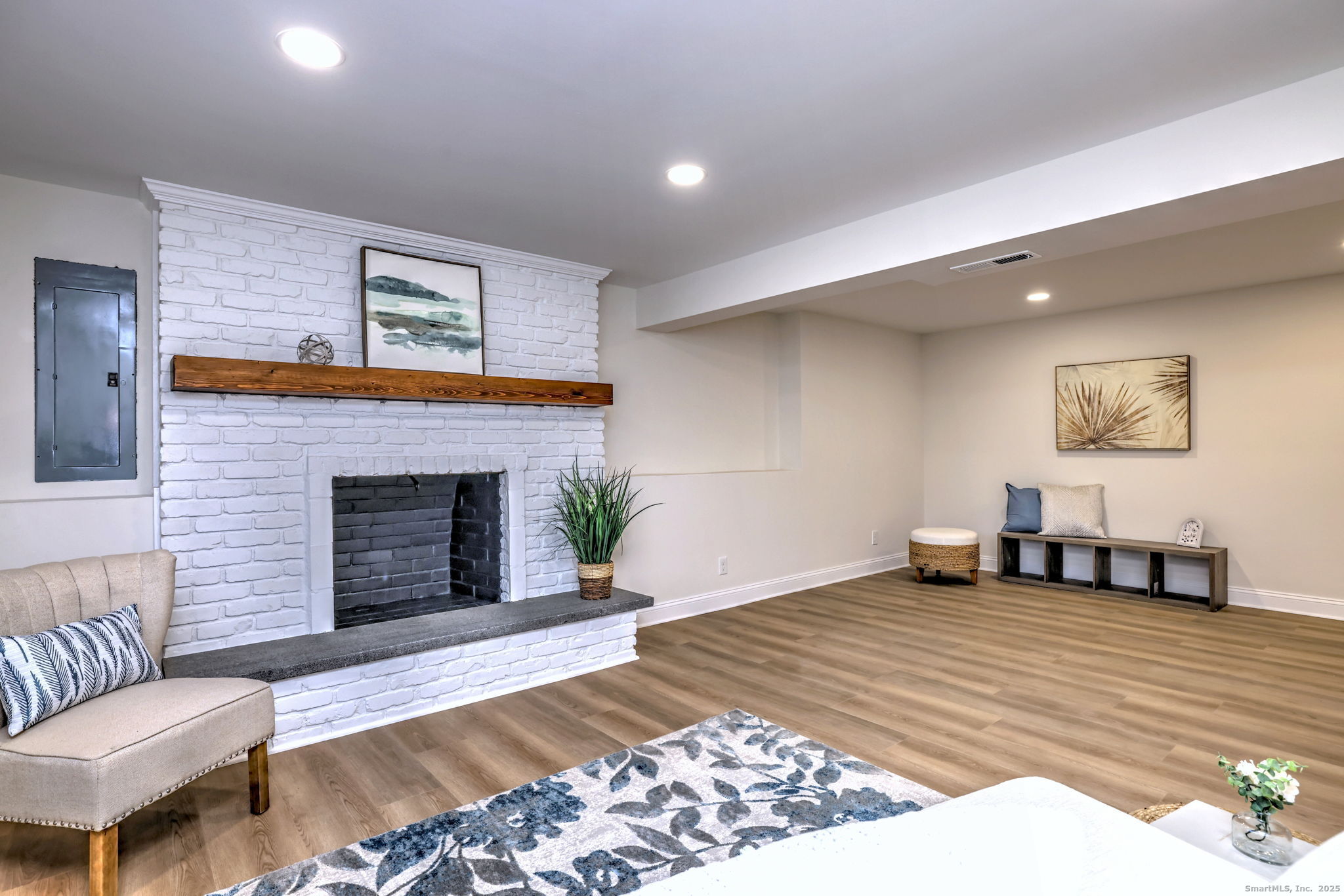 5 Robert Frost Drive