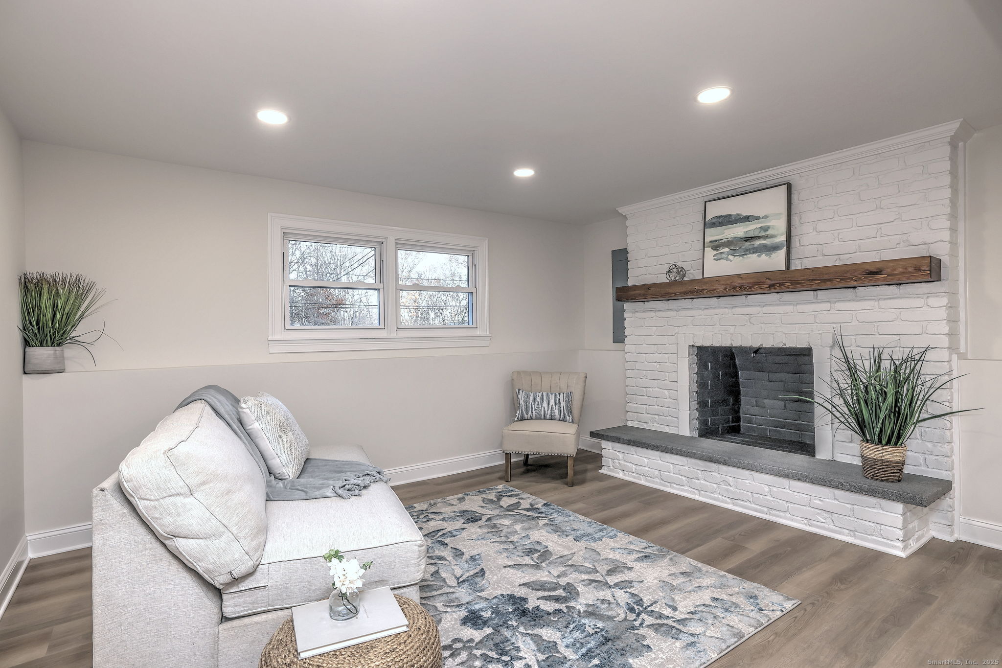 5 Robert Frost Drive