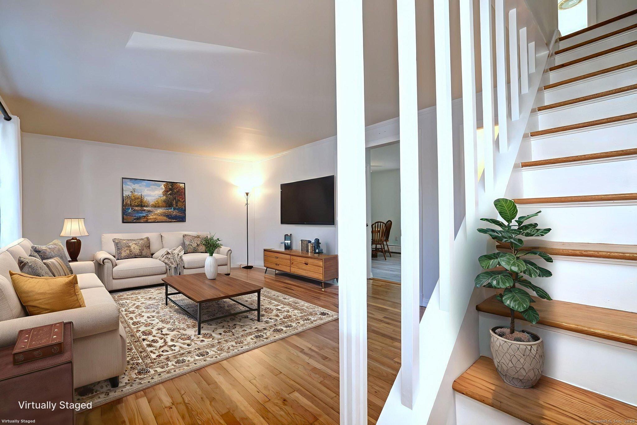 245 Sunnyridge Avenue APT 2