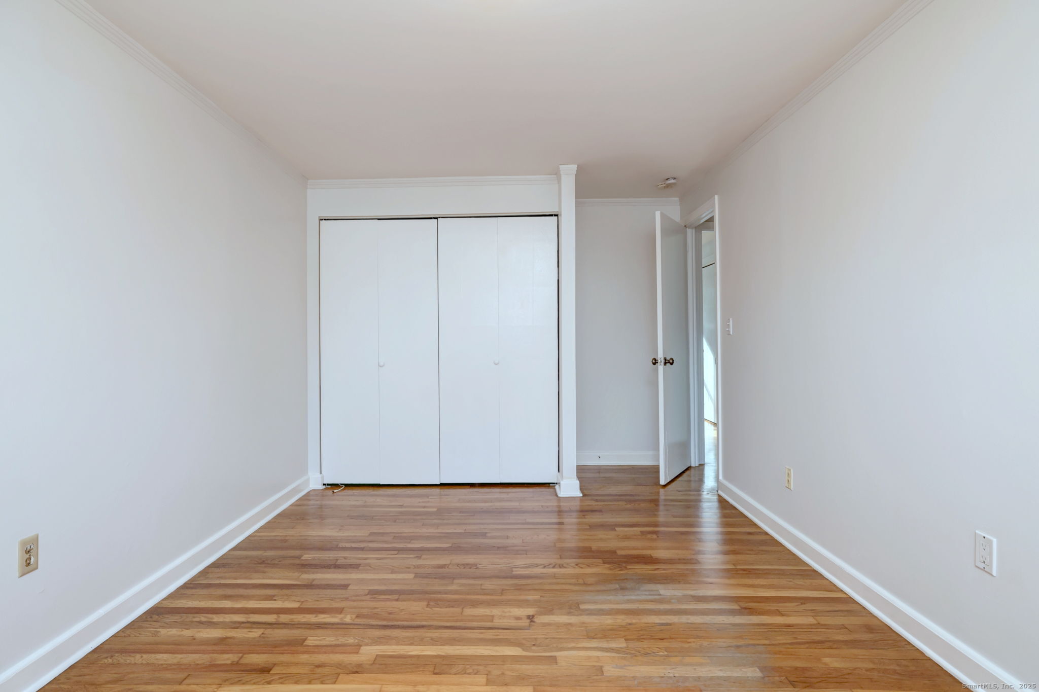 245 Sunnyridge Avenue APT 2