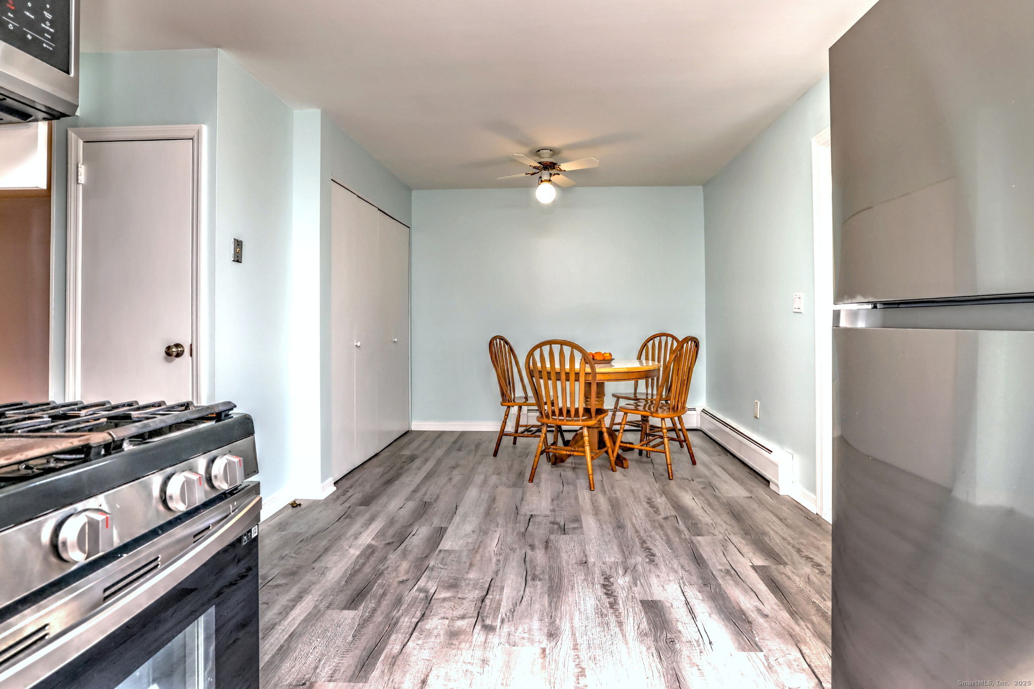 245 Sunnyridge Avenue APT 2