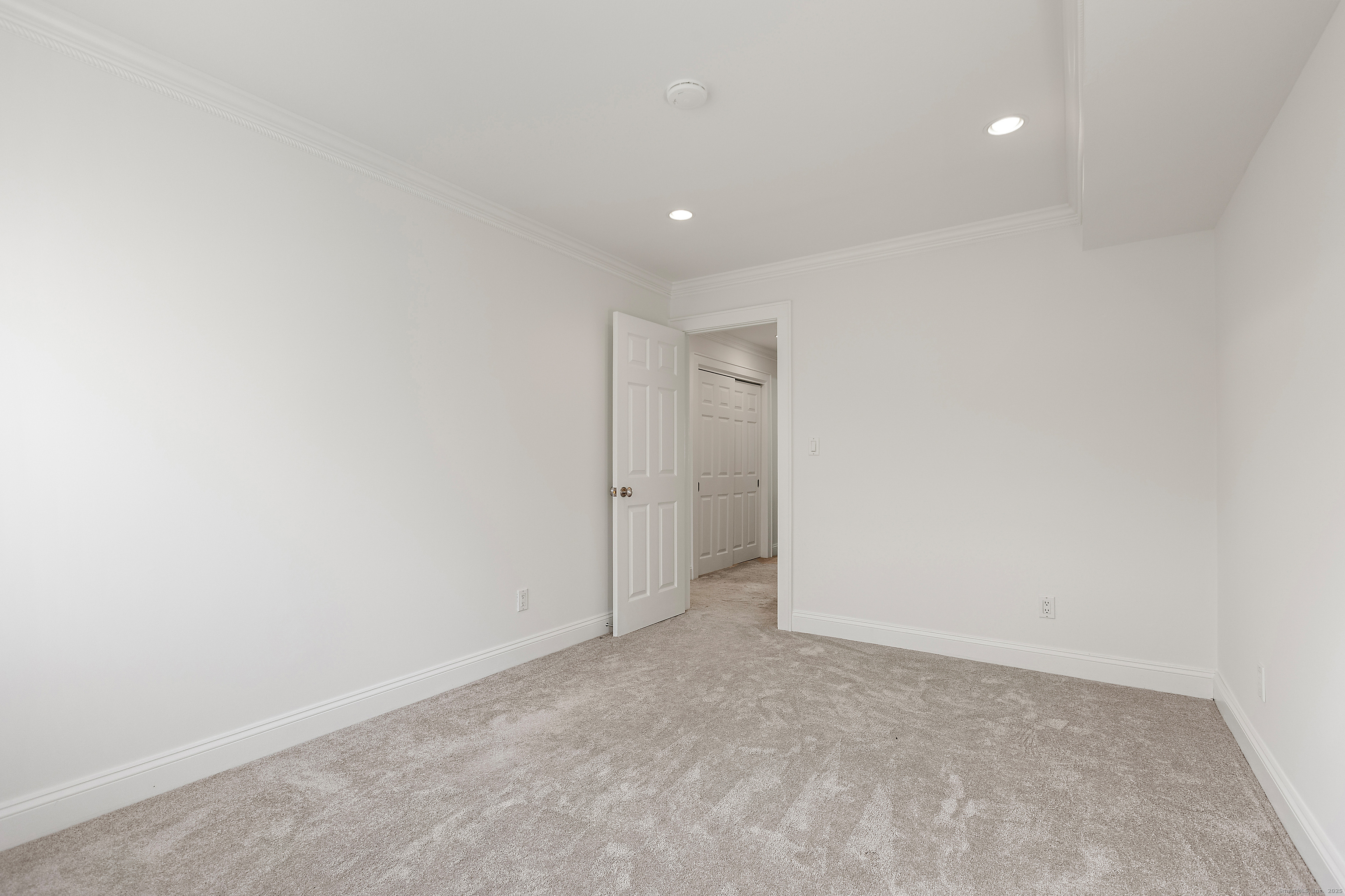 133 Rowayton Woods Drive 133