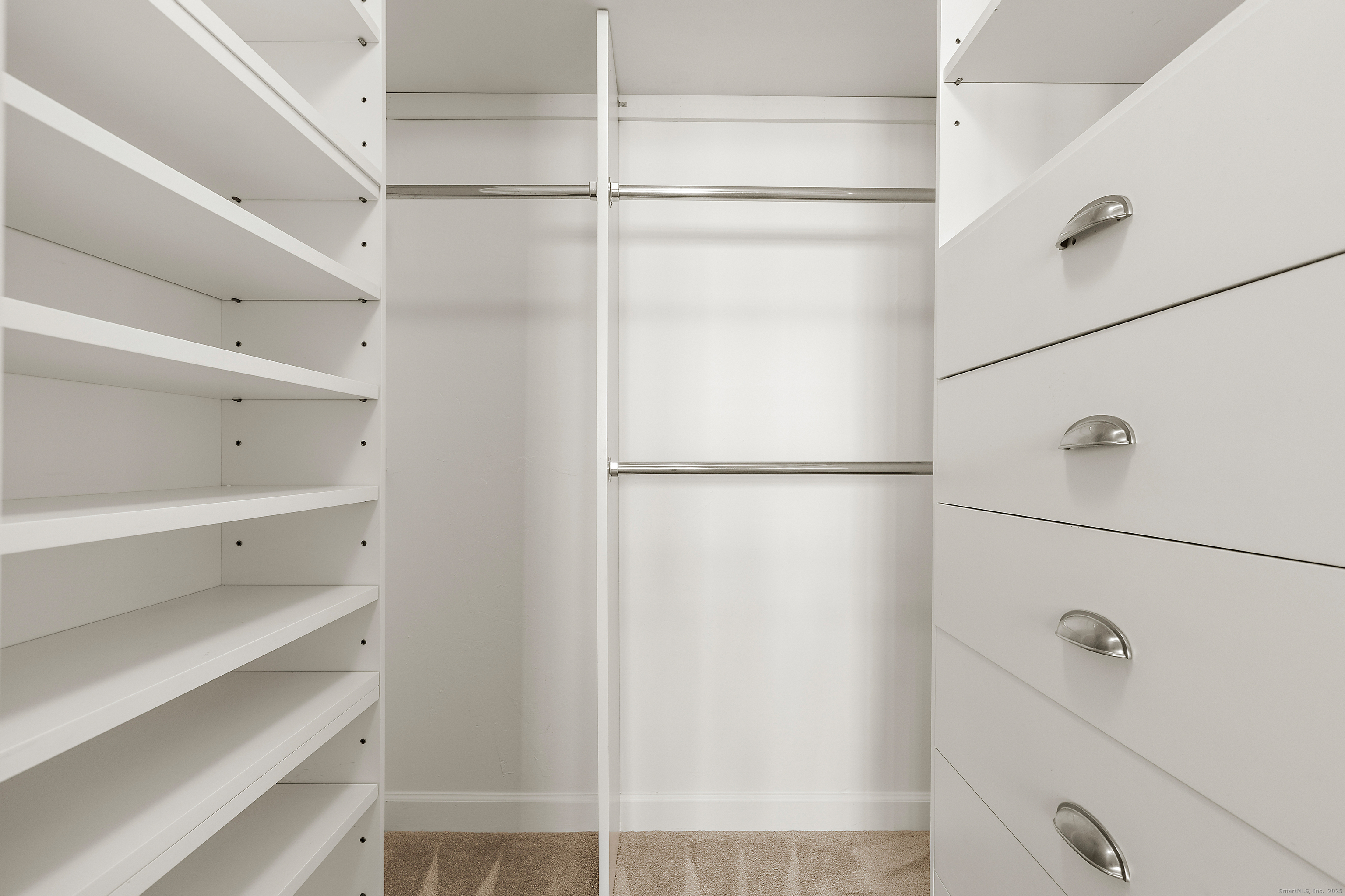 133 Rowayton Woods Drive 133