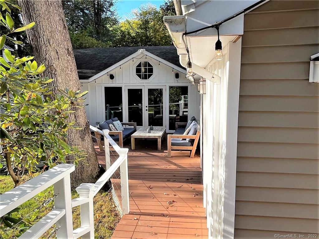 83 Maltbie Avenue