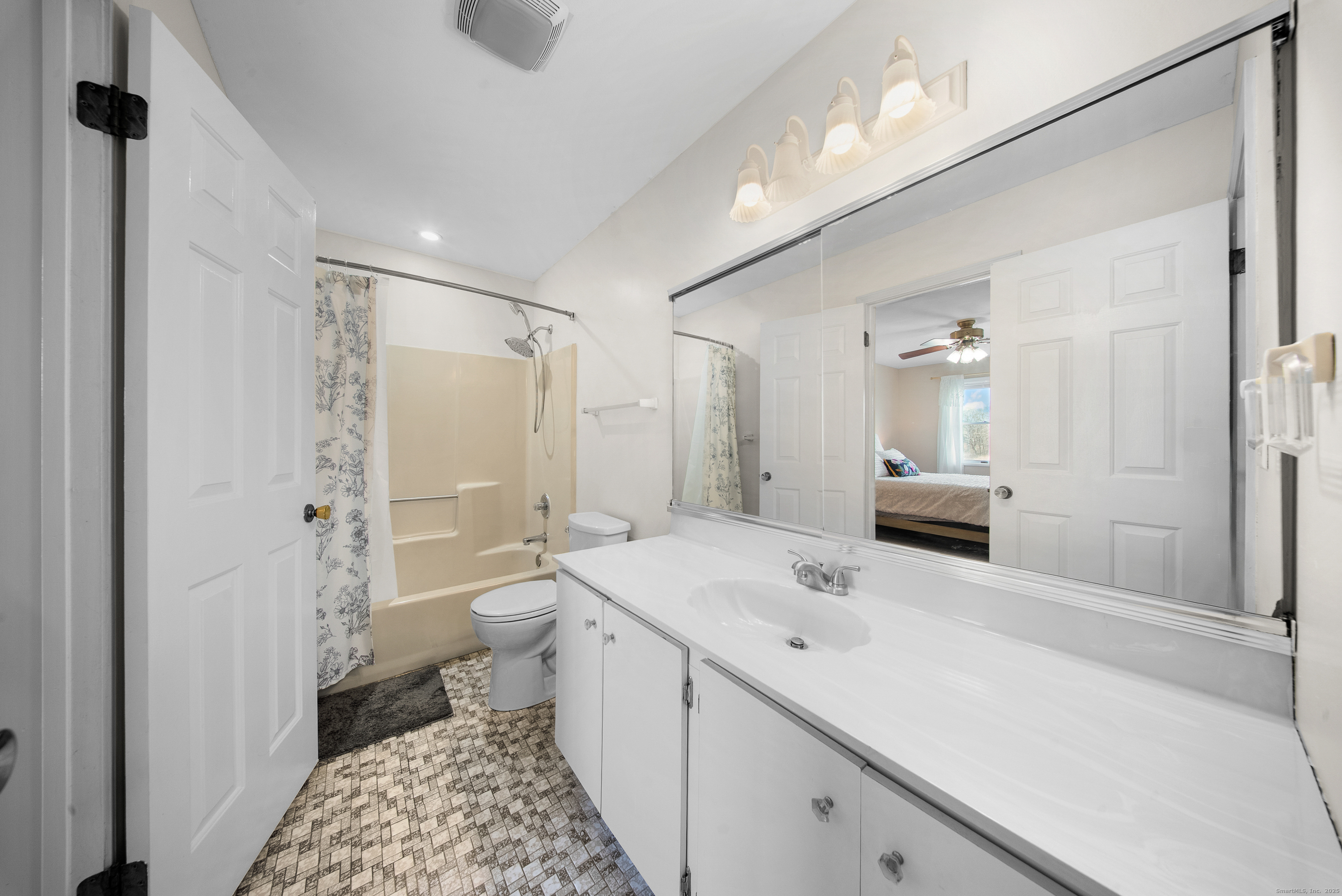 83 Carriage Drive 83