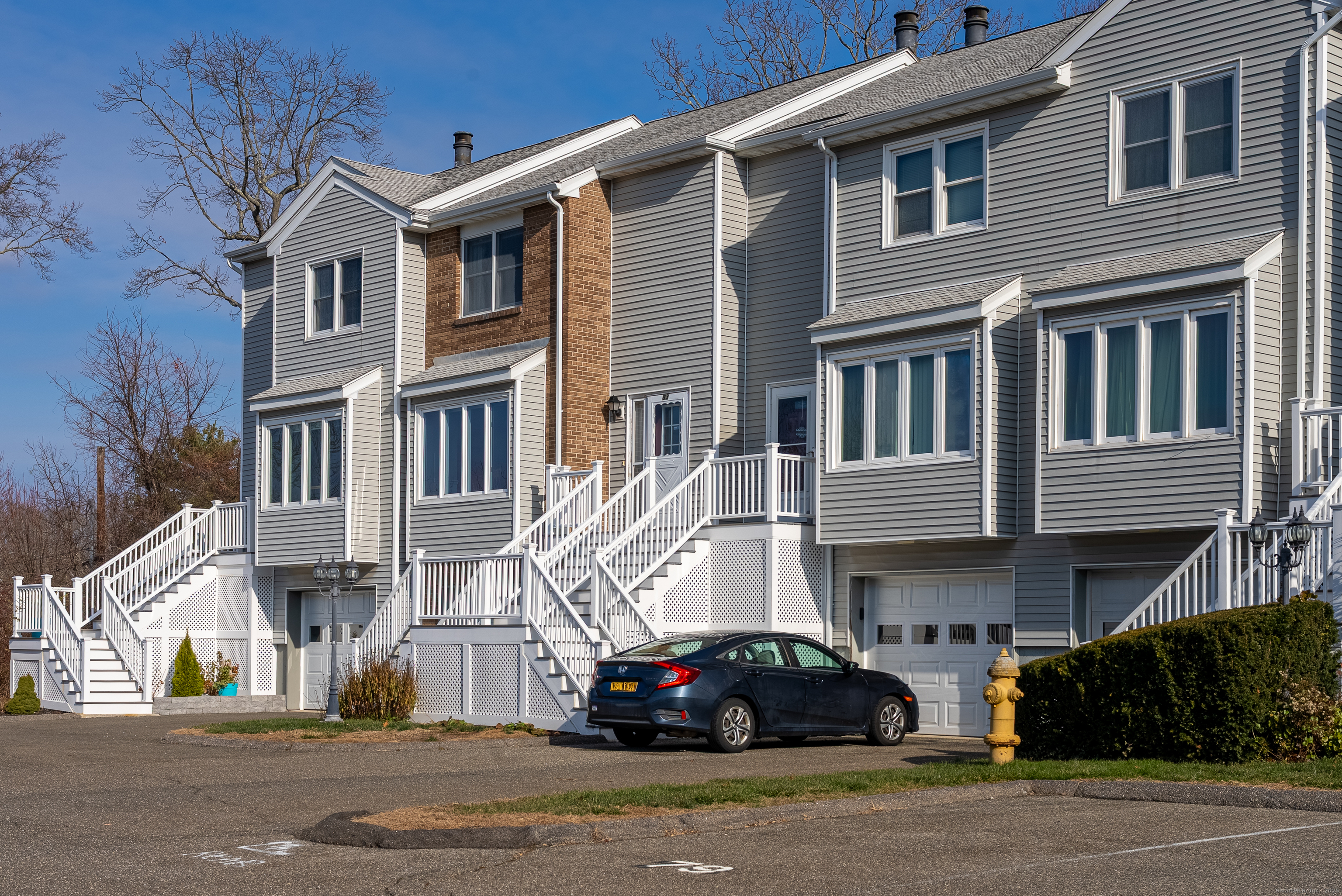 83 Carriage Drive 83