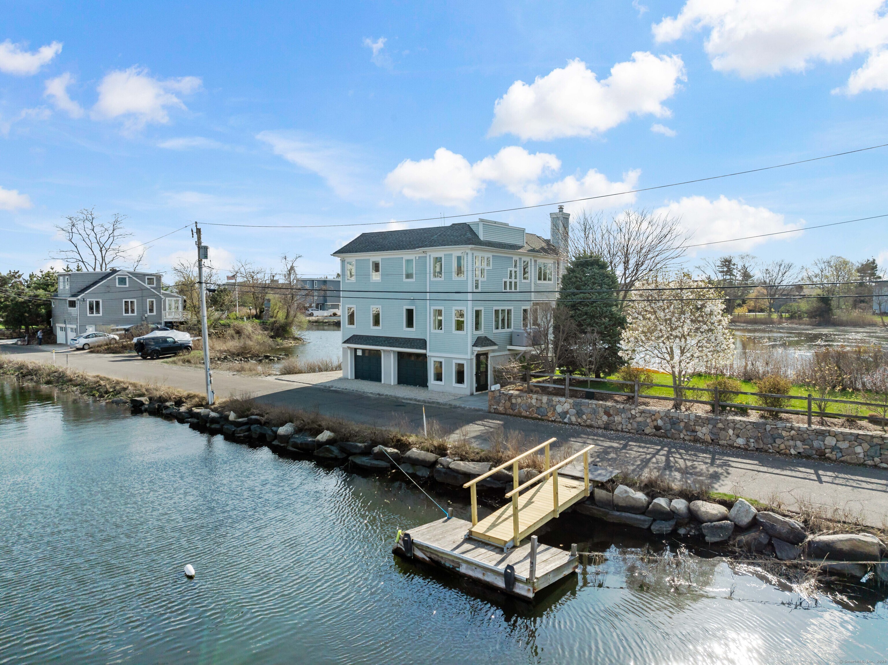 24 Canal Road