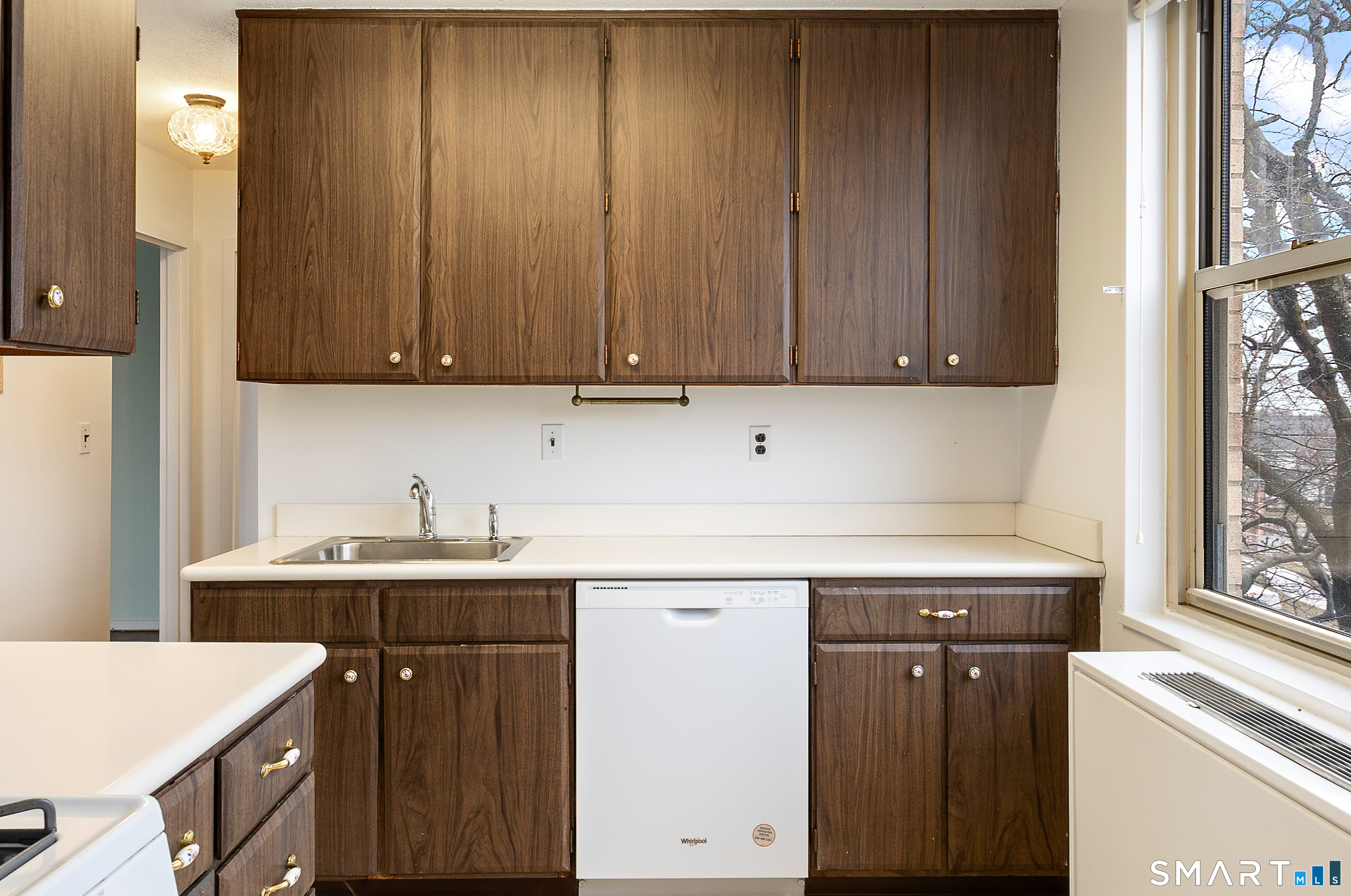 1 Strawberry Hill Court APT 2B