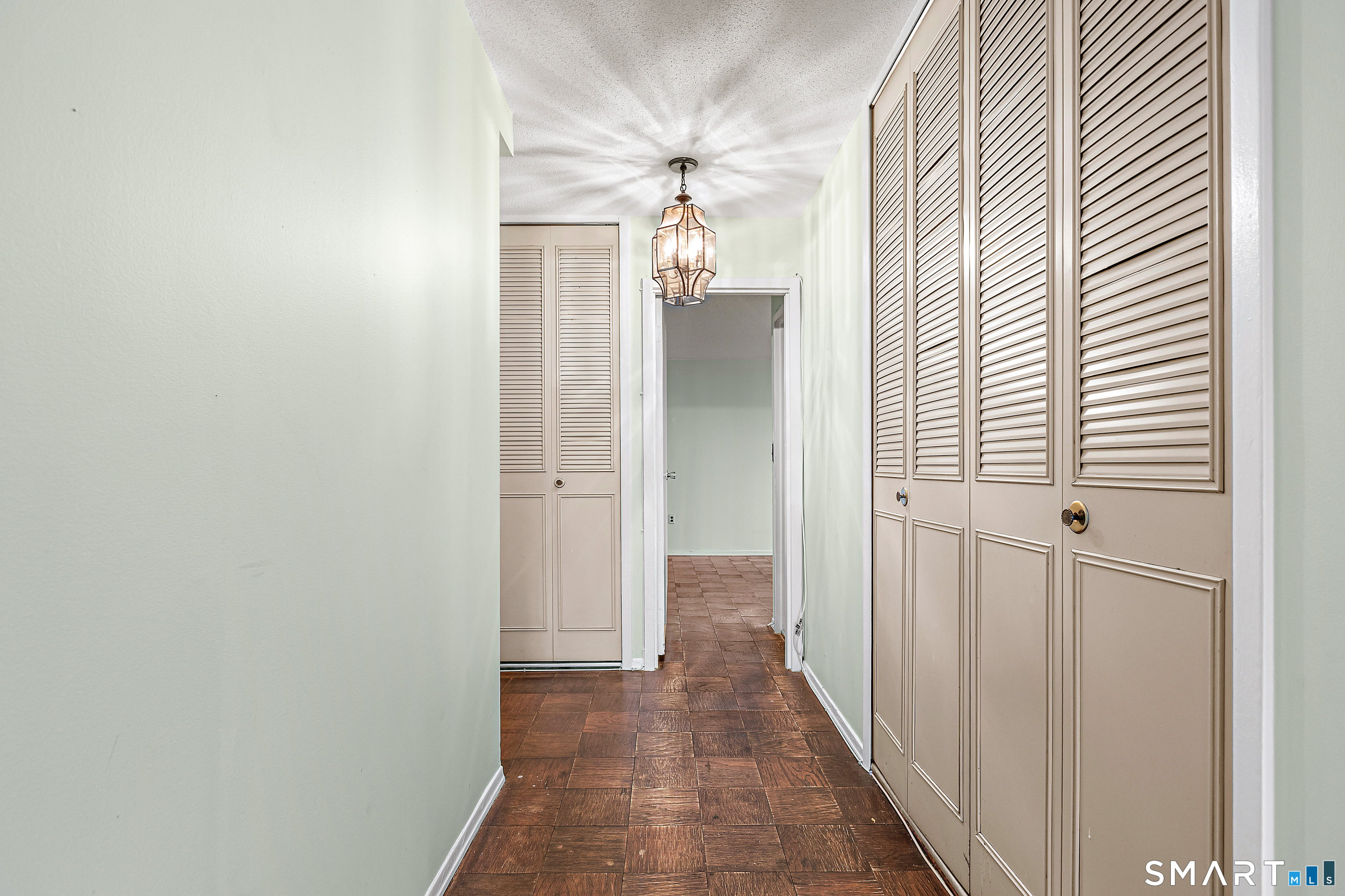 1 Strawberry Hill Court APT 2B