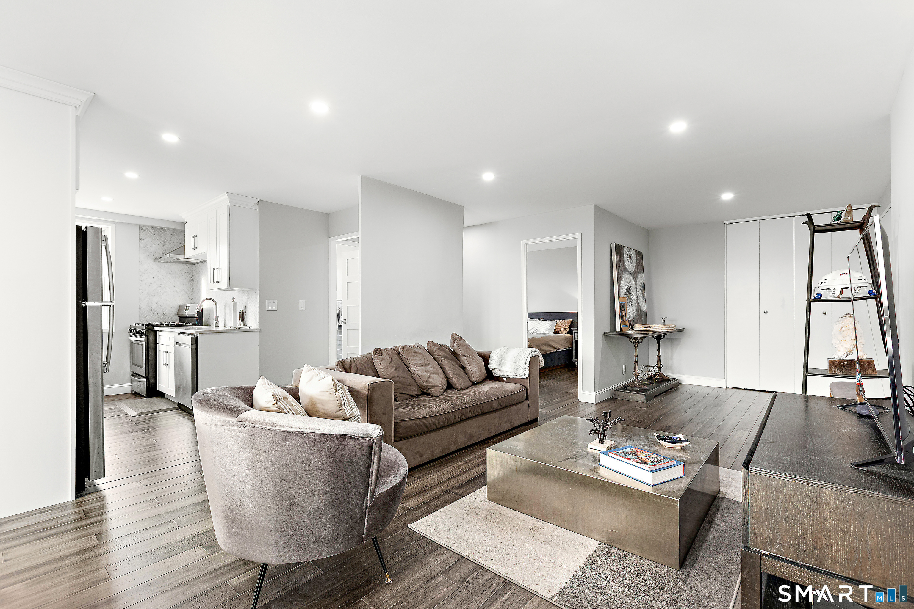 444 Bedford Street APT 8F