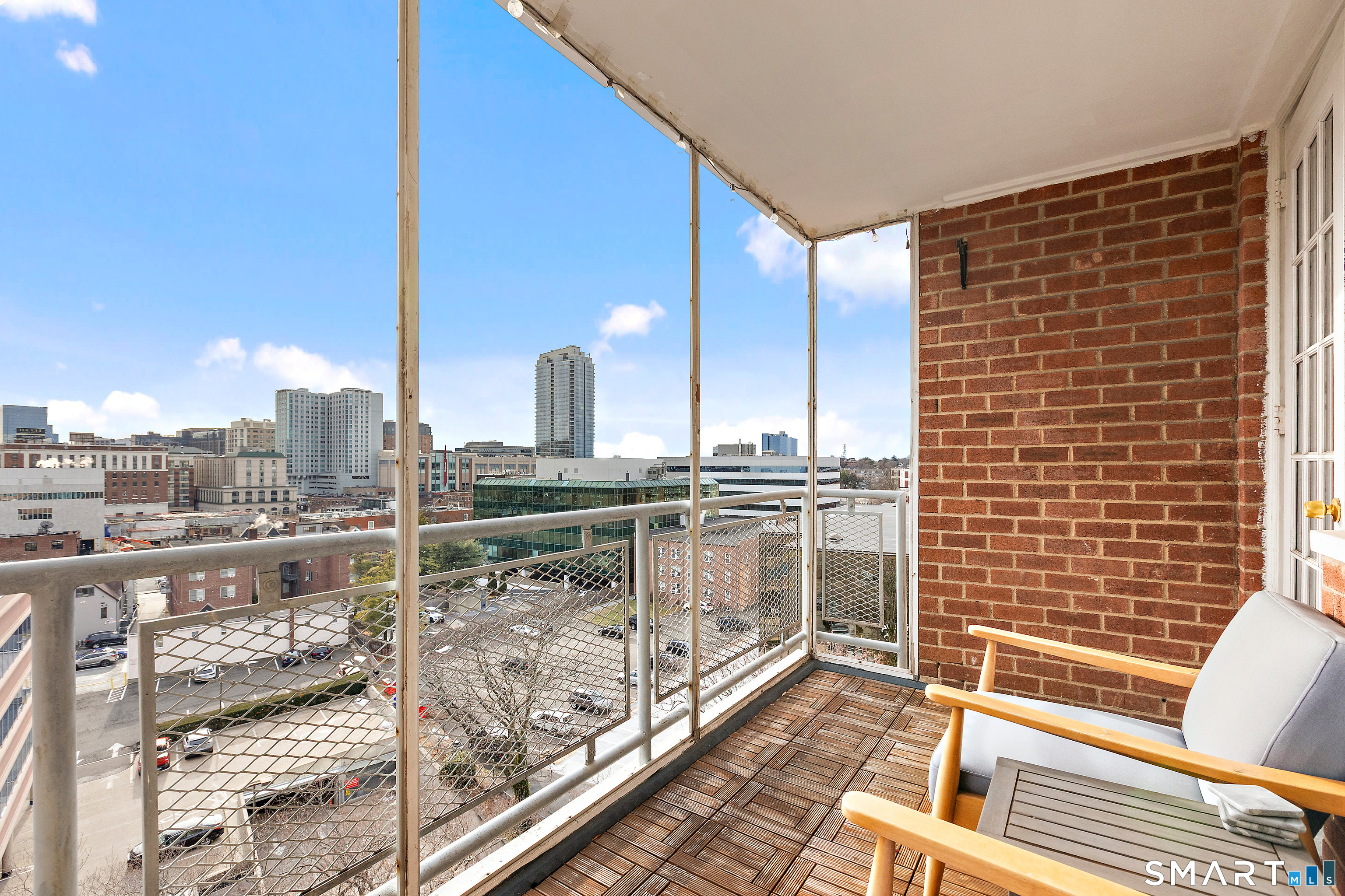 444 Bedford Street APT 8F