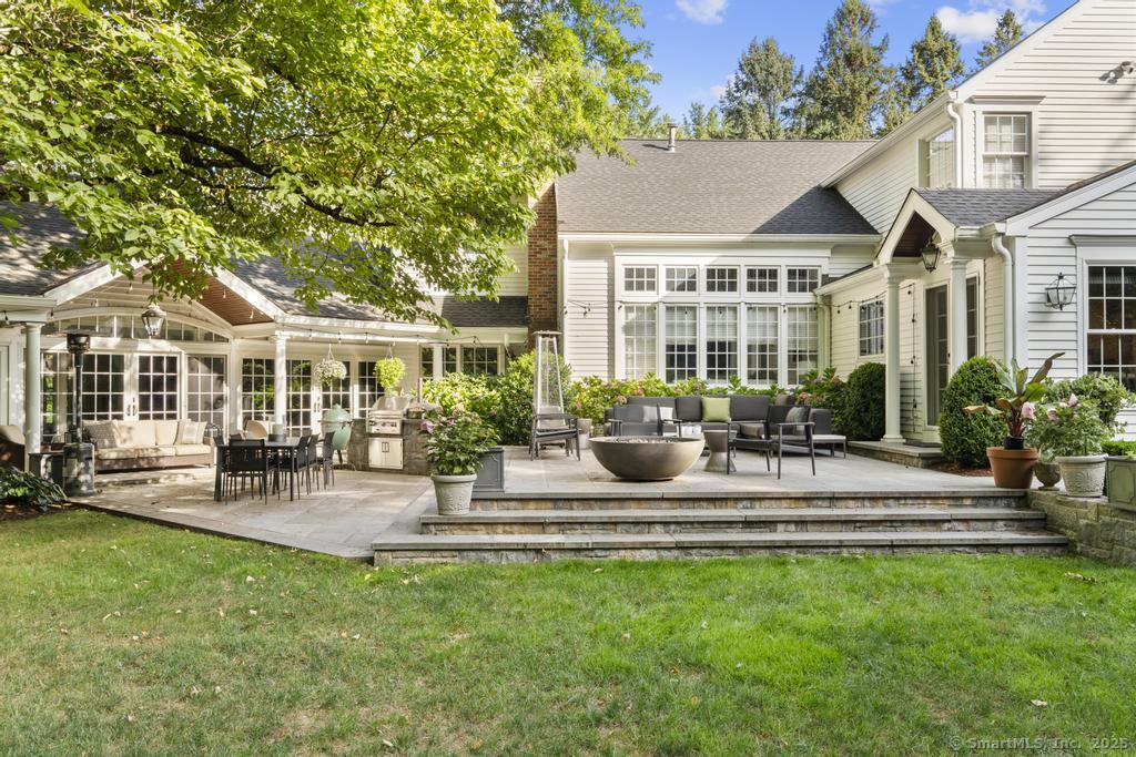 1 Boxwood Lane