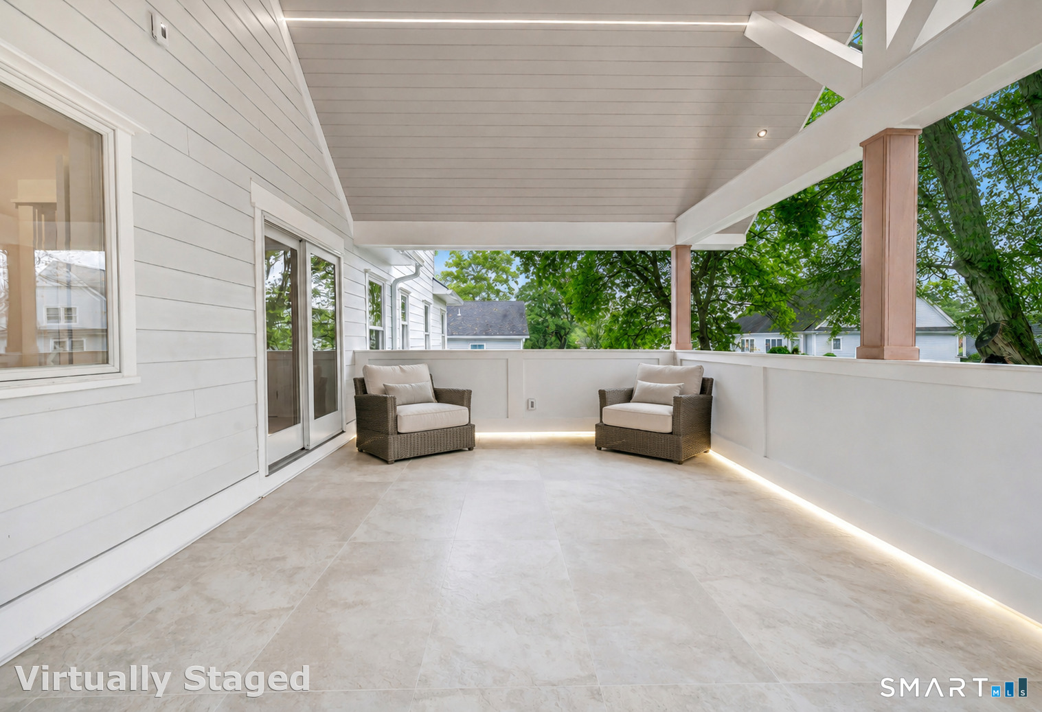 309 Hunyadi Avenue