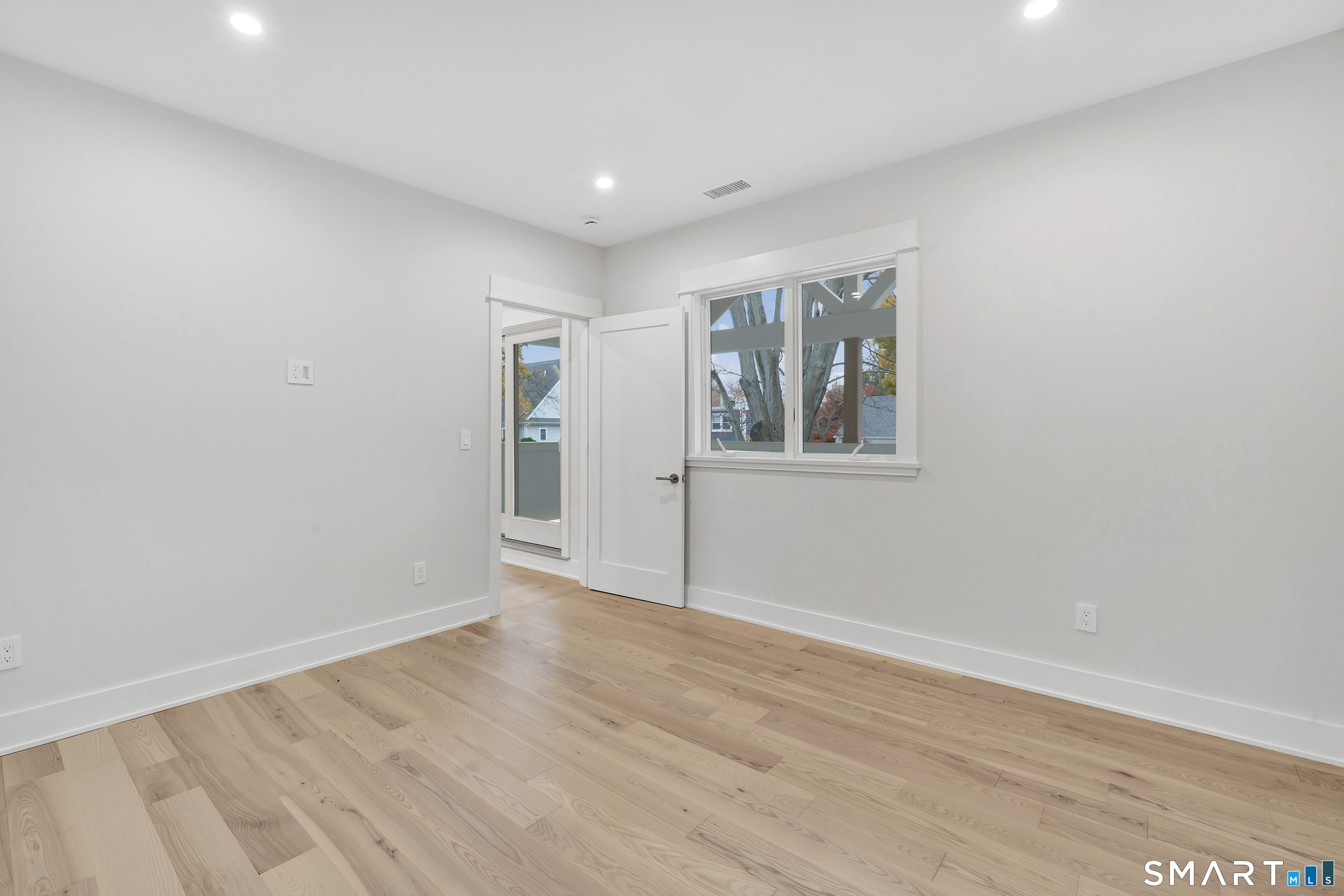 309 Hunyadi Avenue