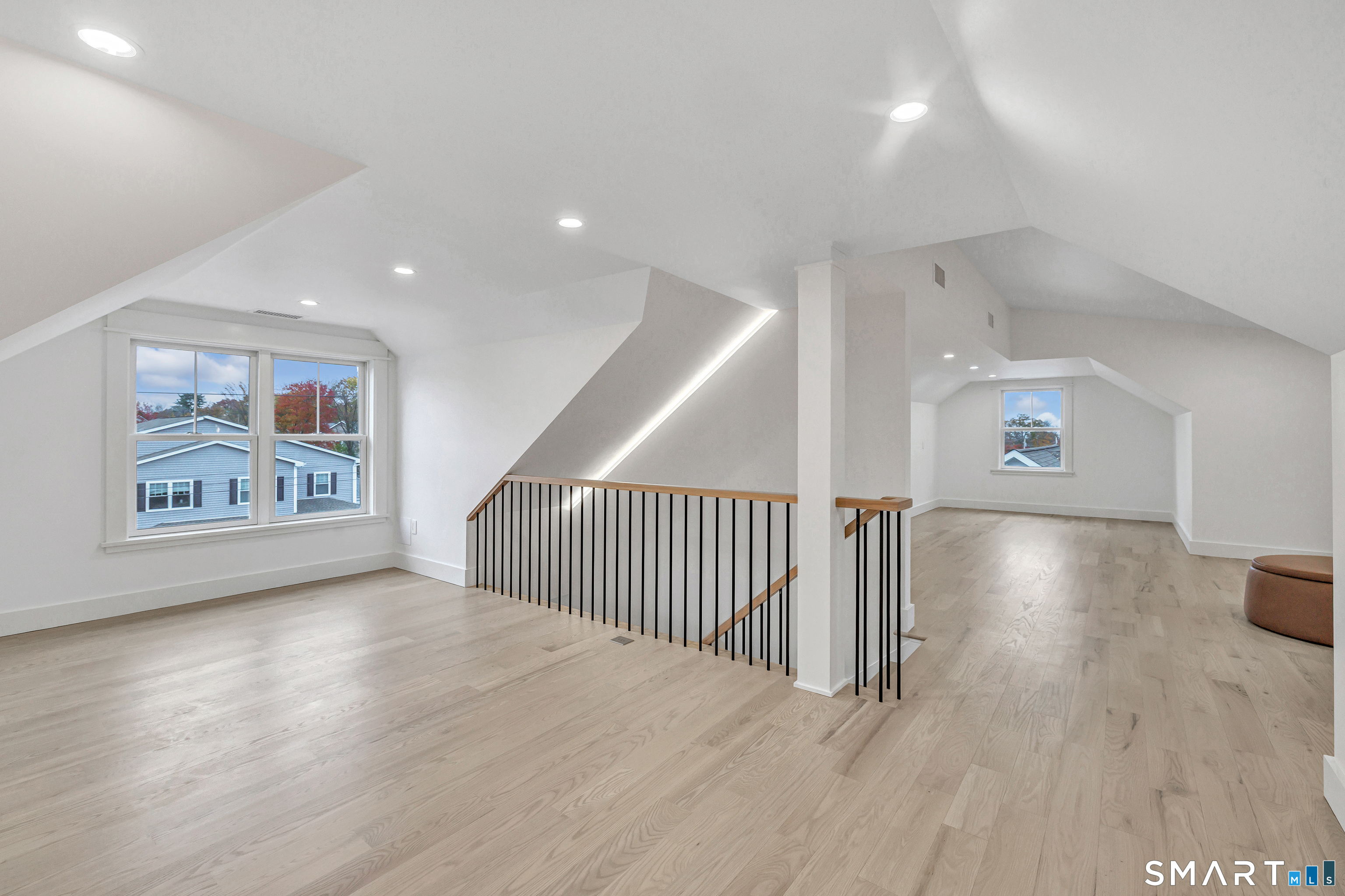 309 Hunyadi Avenue
