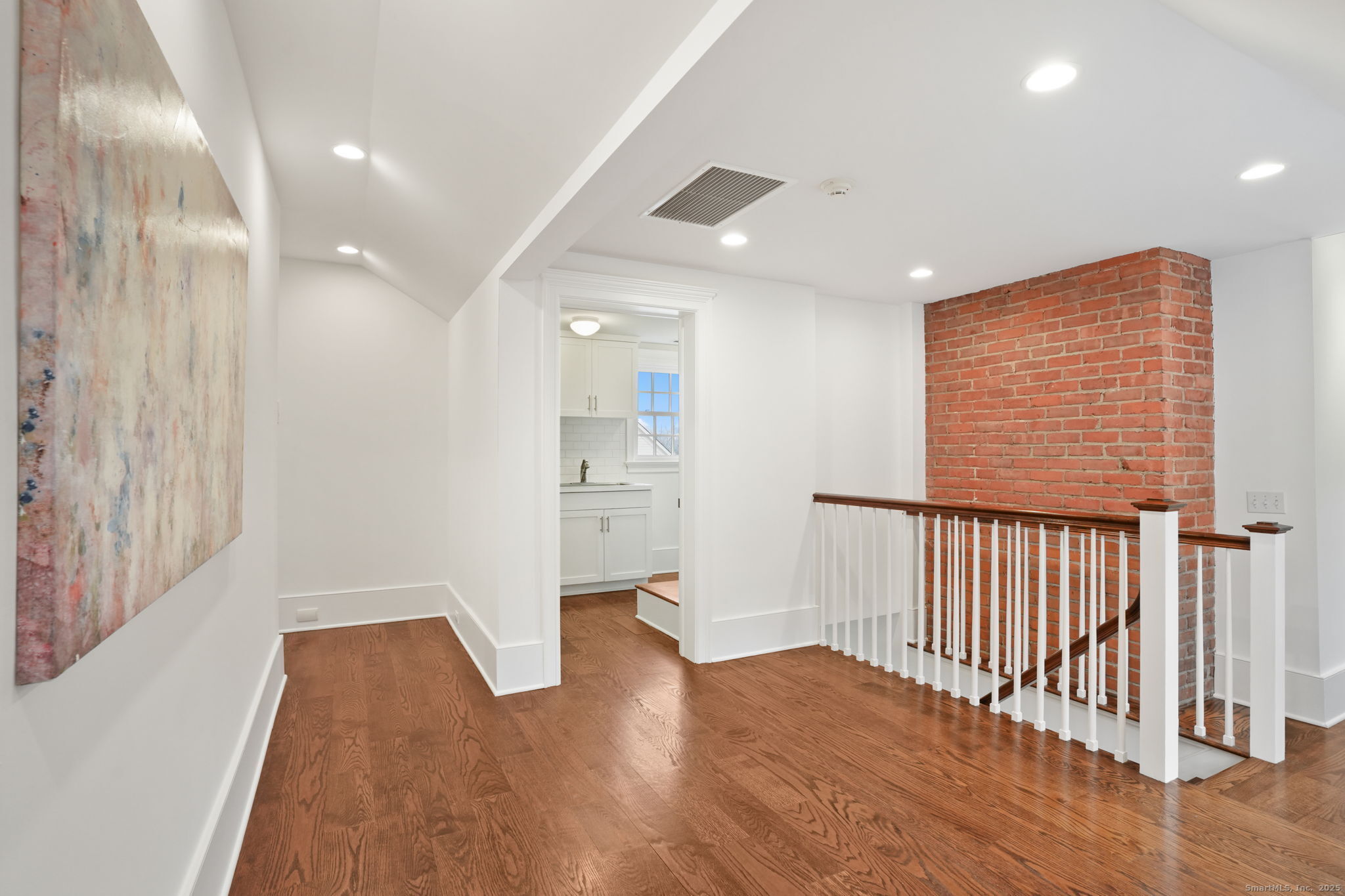 24 Compo Parkway