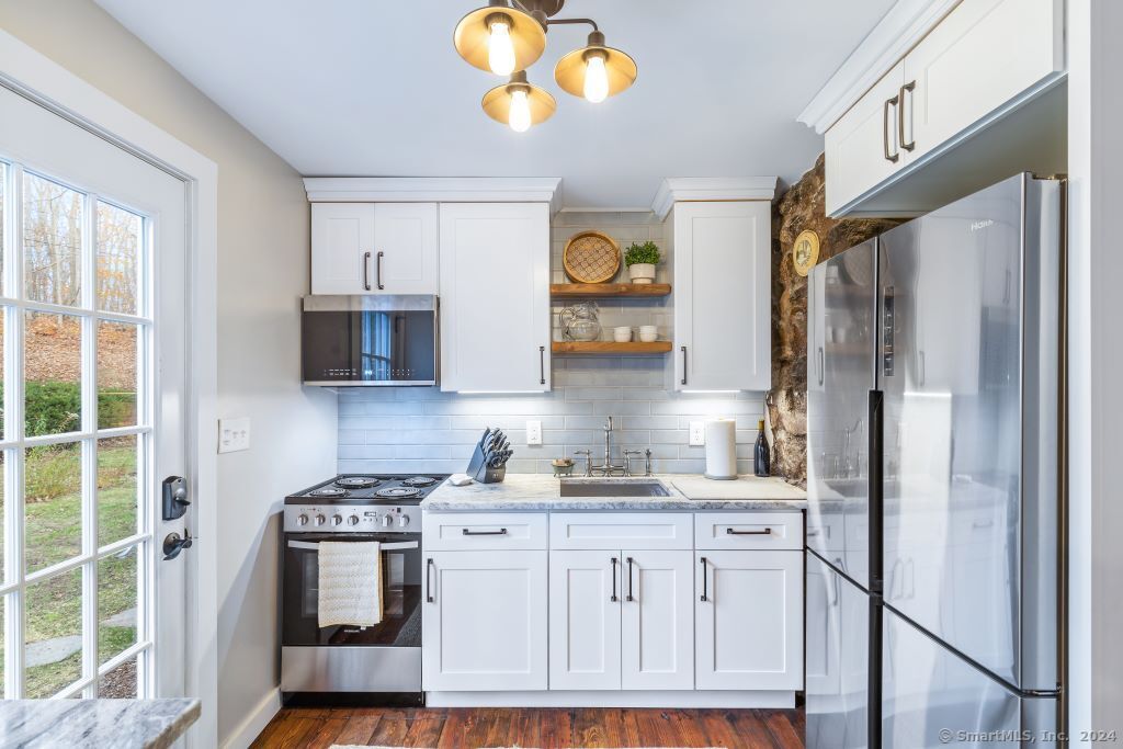 5 Old Clark Hill Road