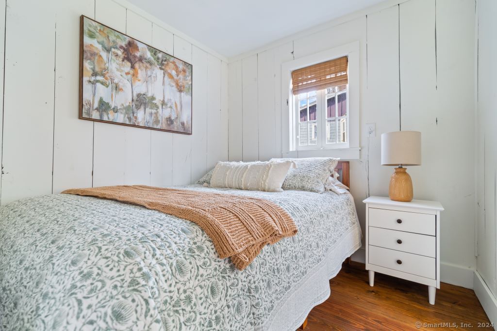 5 Old Clark Hill Road