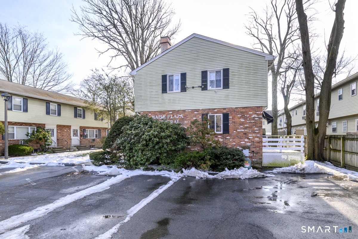 69 Maple Tree Avenue APT 2