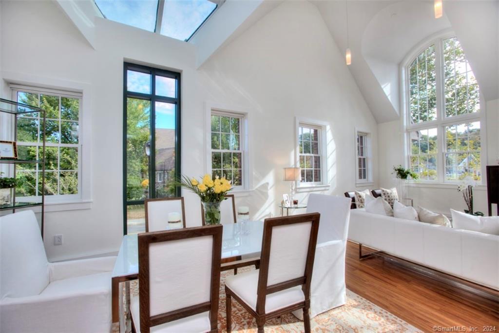 5 Church Lane 203 / The Bedford