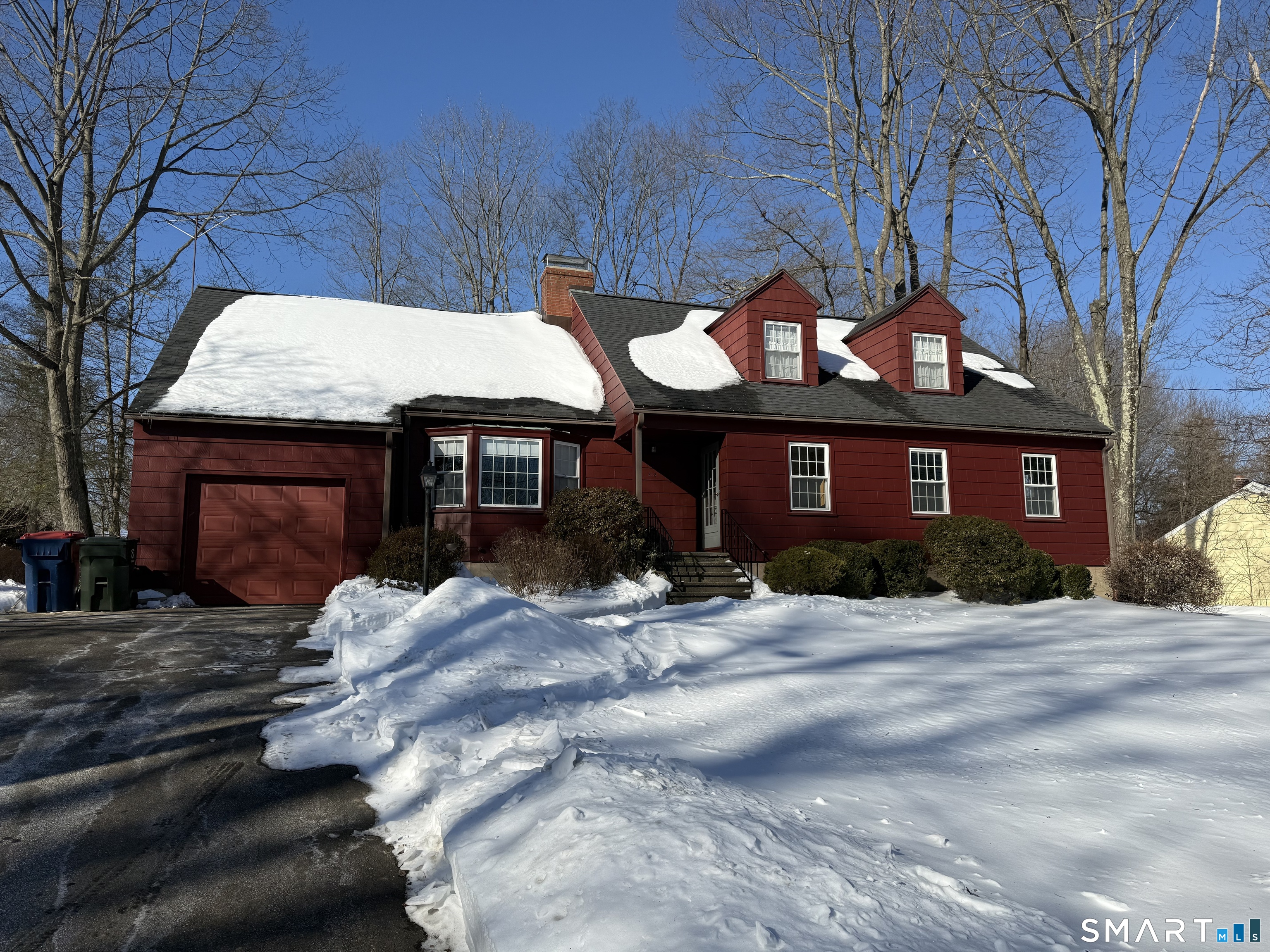 215 Fernwood Road