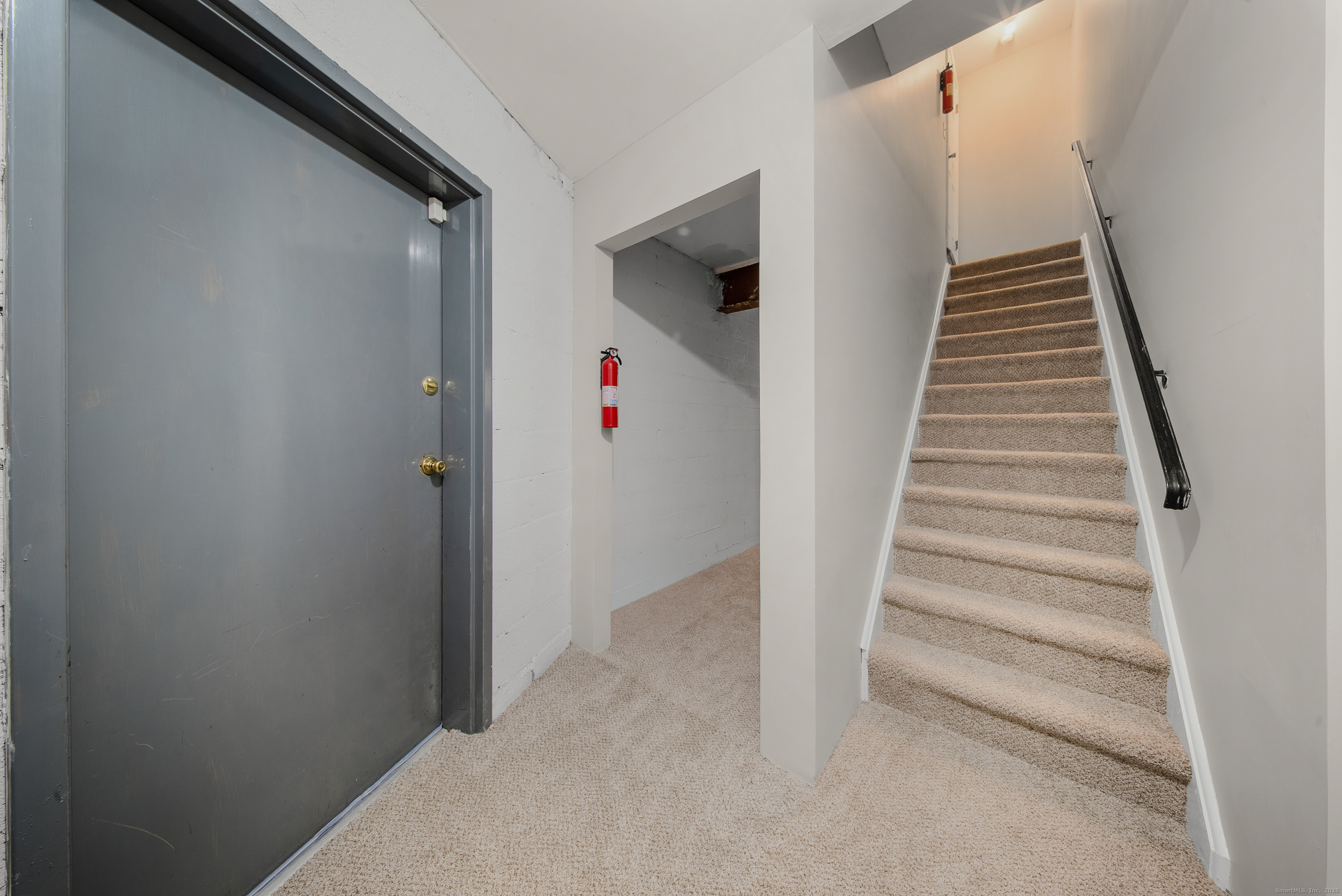 83 Carriage Drive 83