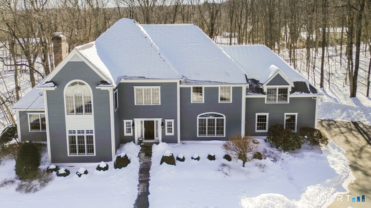102 Coventry Lane