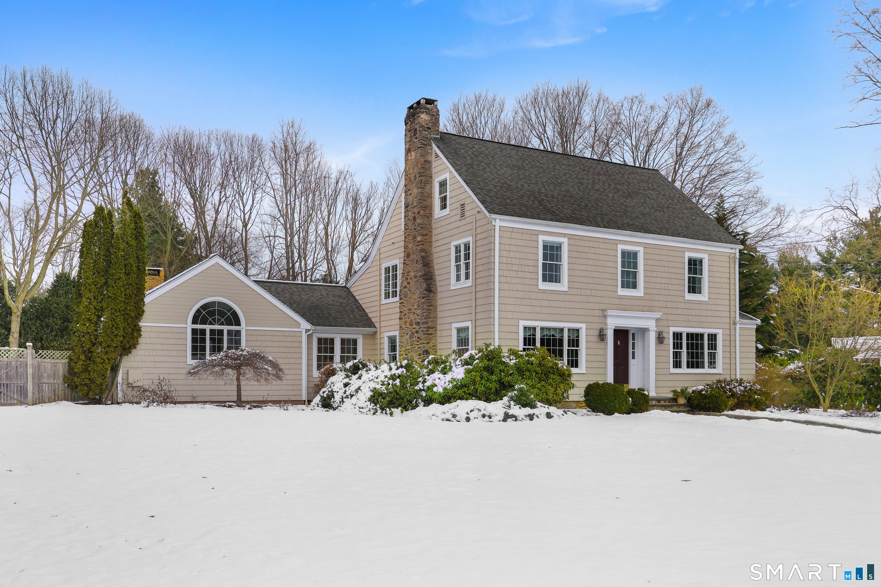12 Ridgeway Road