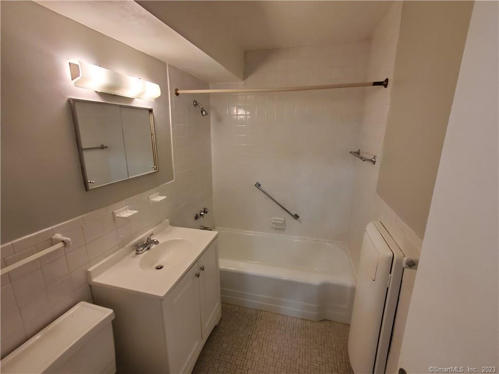 80 Cartright Street 7H