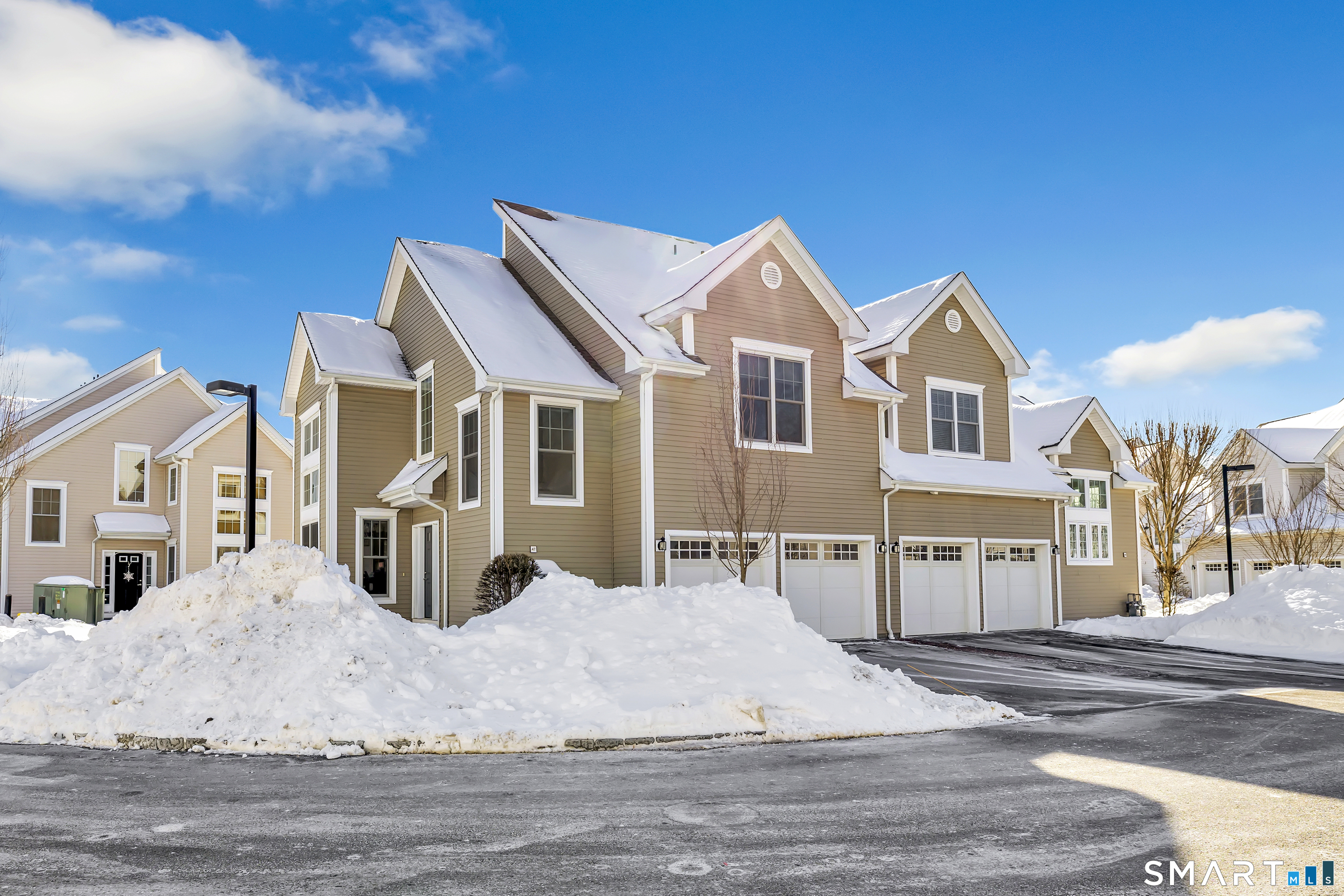 47 Copper Square Drive