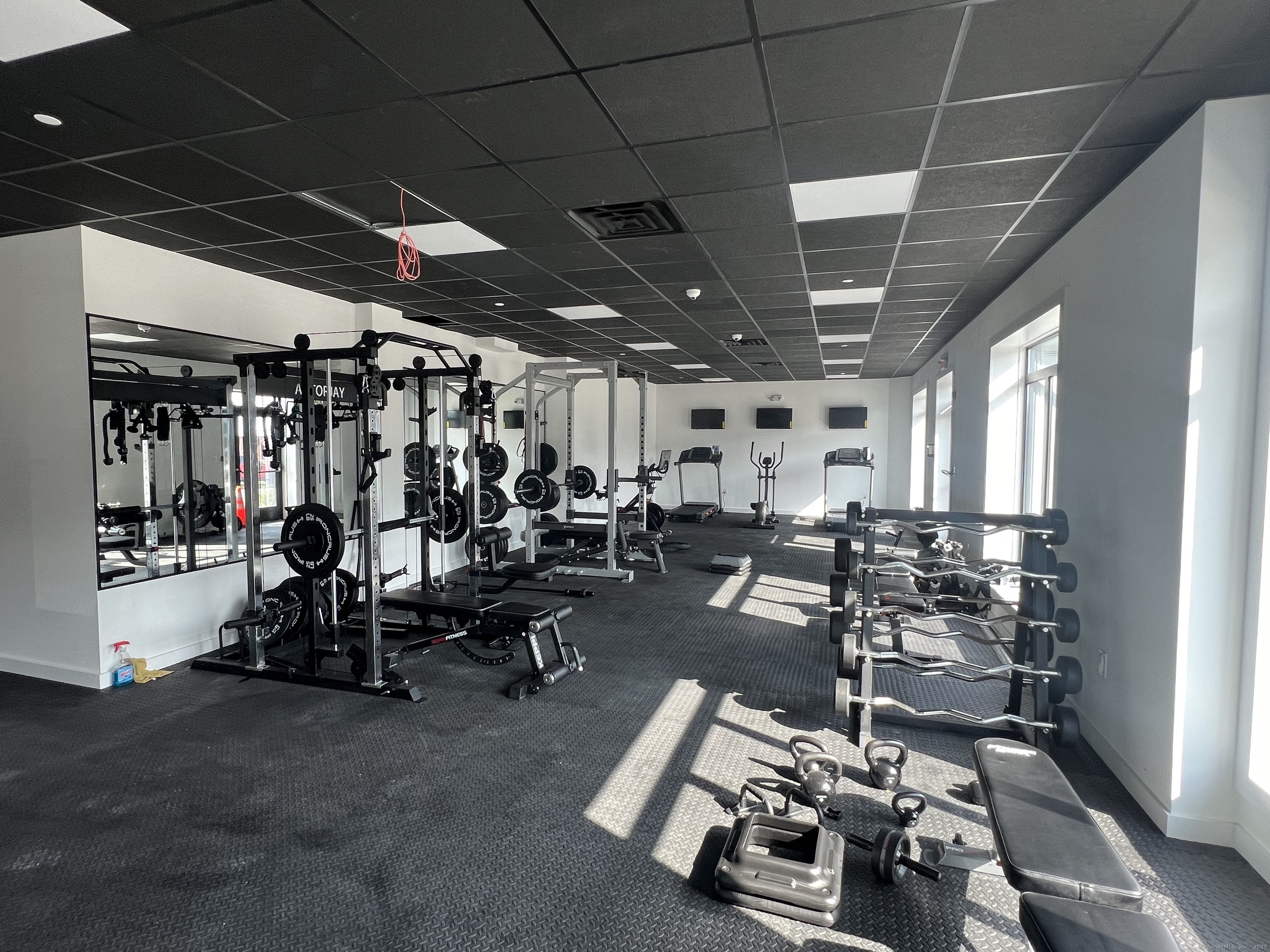 211 Ferry Boulevard 208