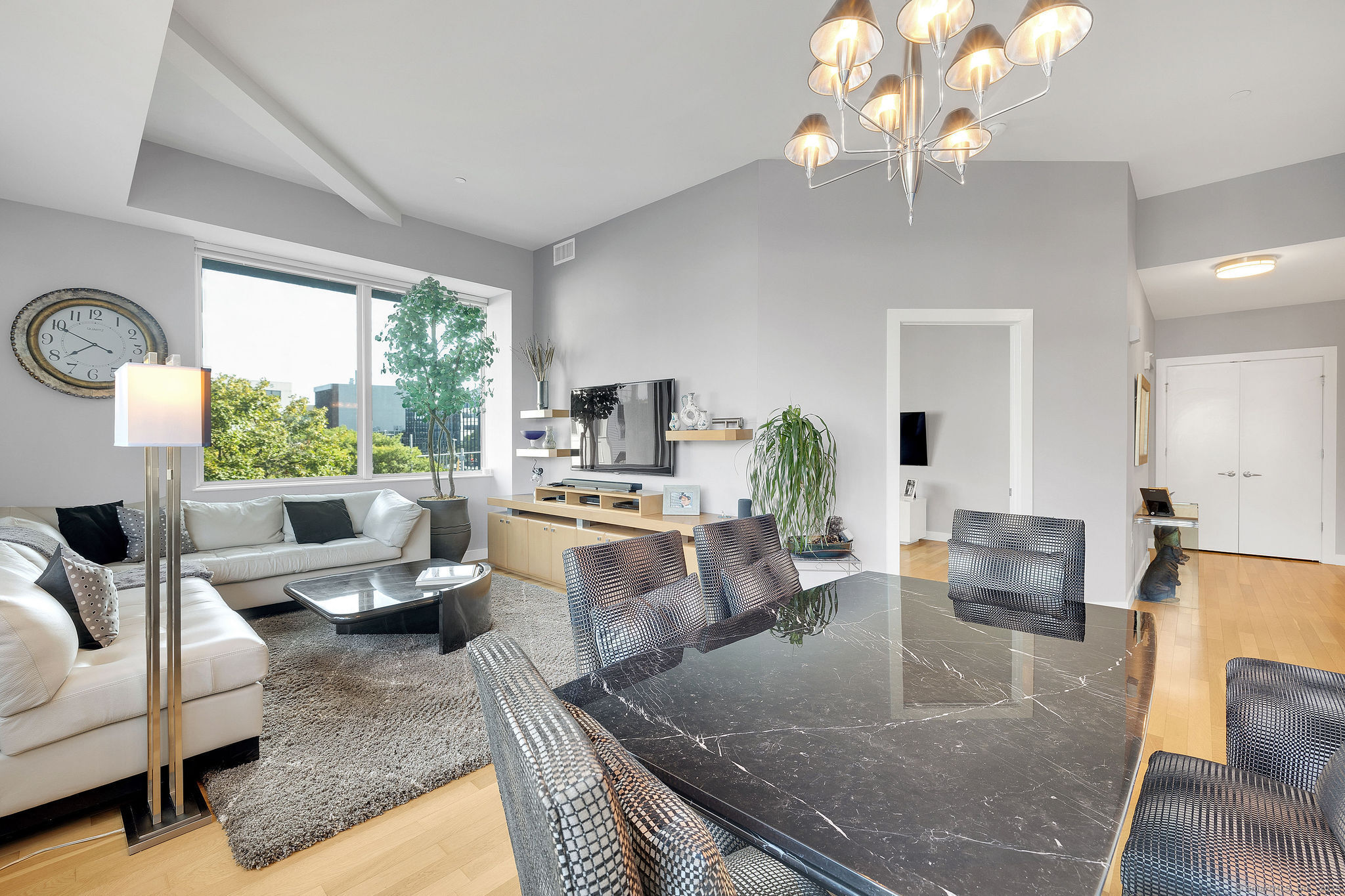 1515 Summer Street 302