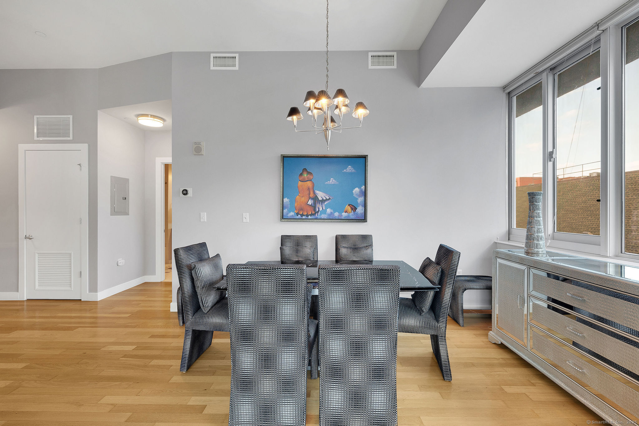 1515 Summer Street 302